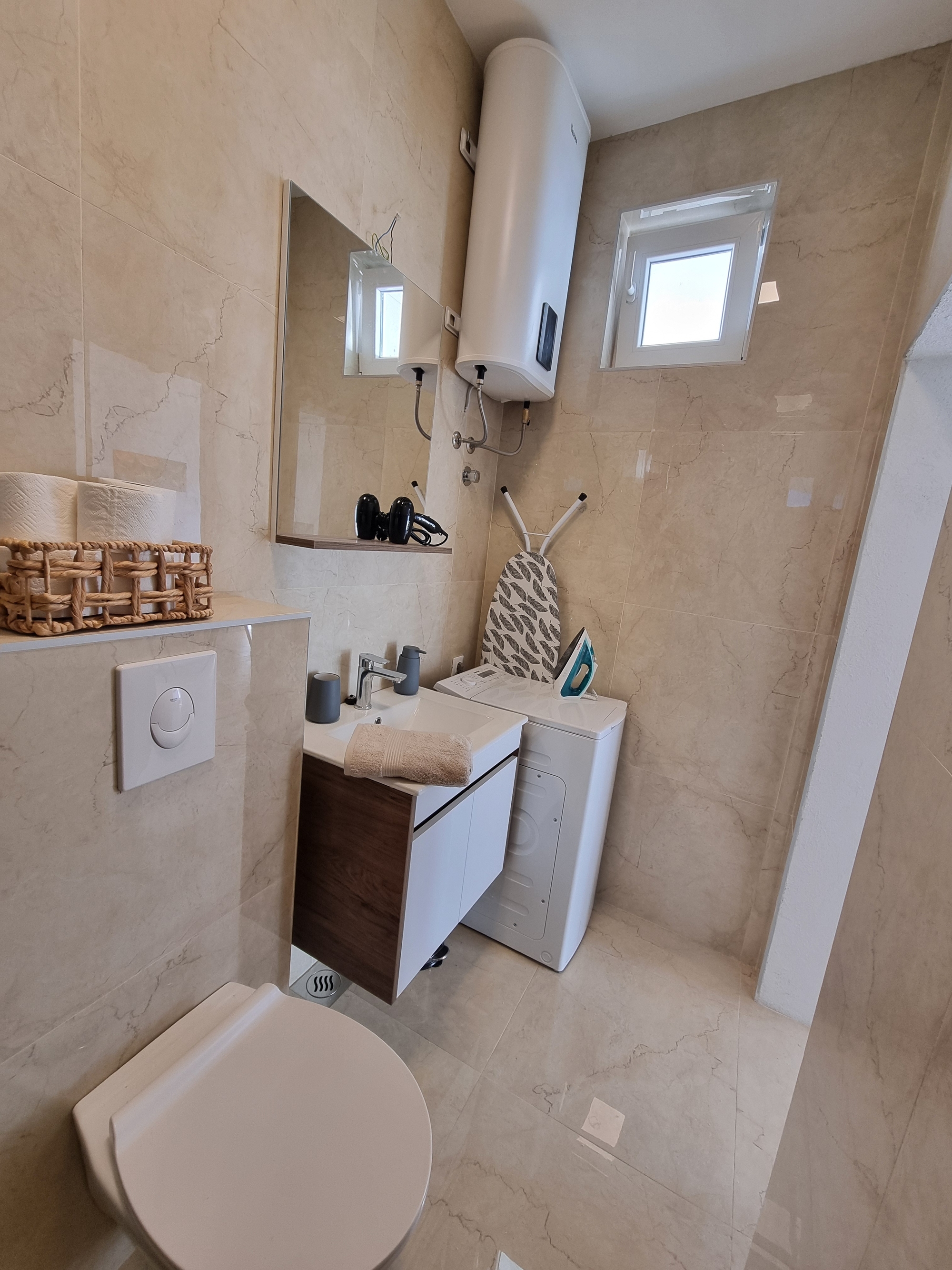Two bedroom apartment near beach Živogošće - Porat, Makarska  A-a