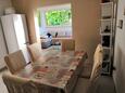 Dining room Drvenik Mali, Dining room in the apartment, air condition available and WiFi.