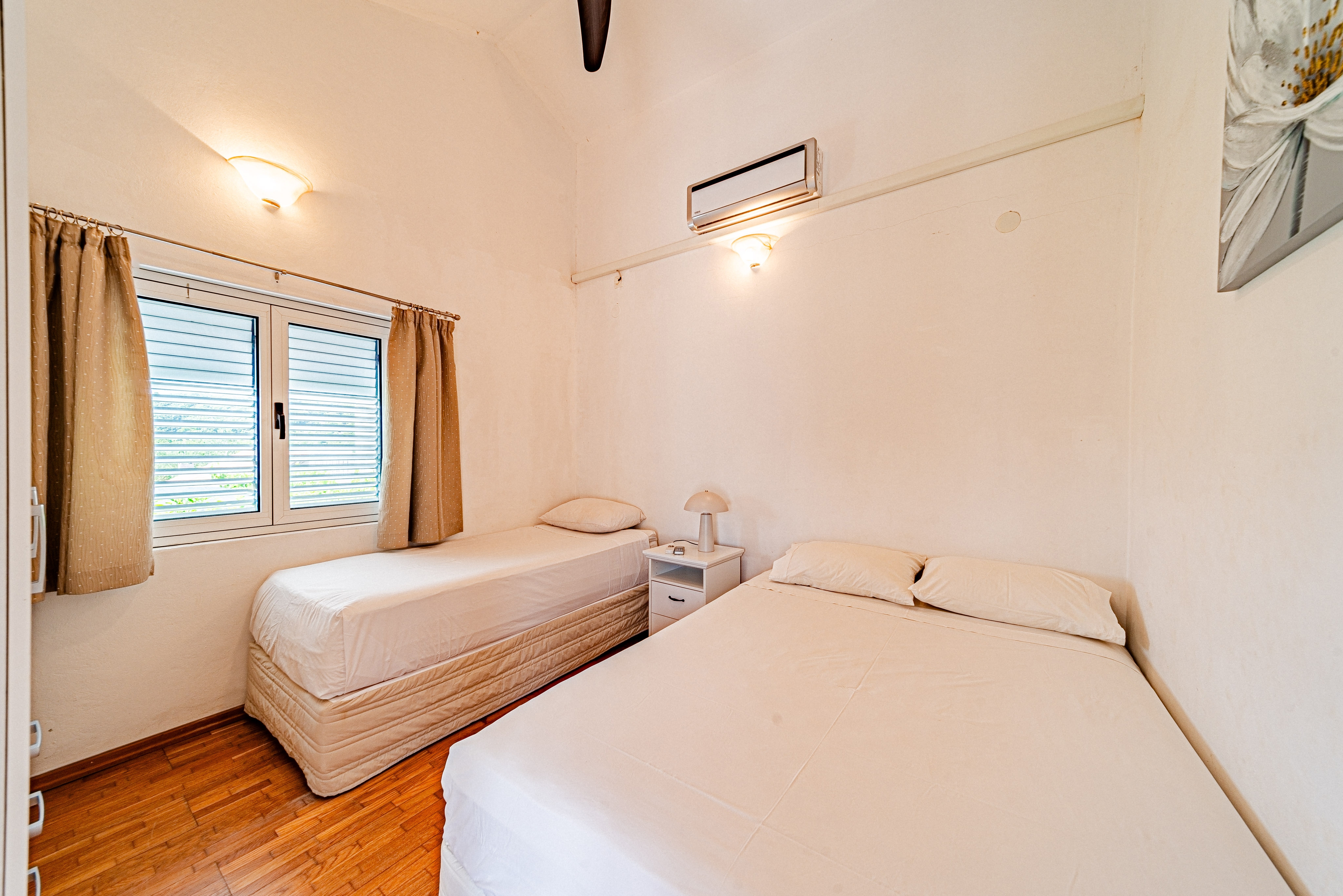 Two bedroom apartment near beach Kneža, Korčula  A-c