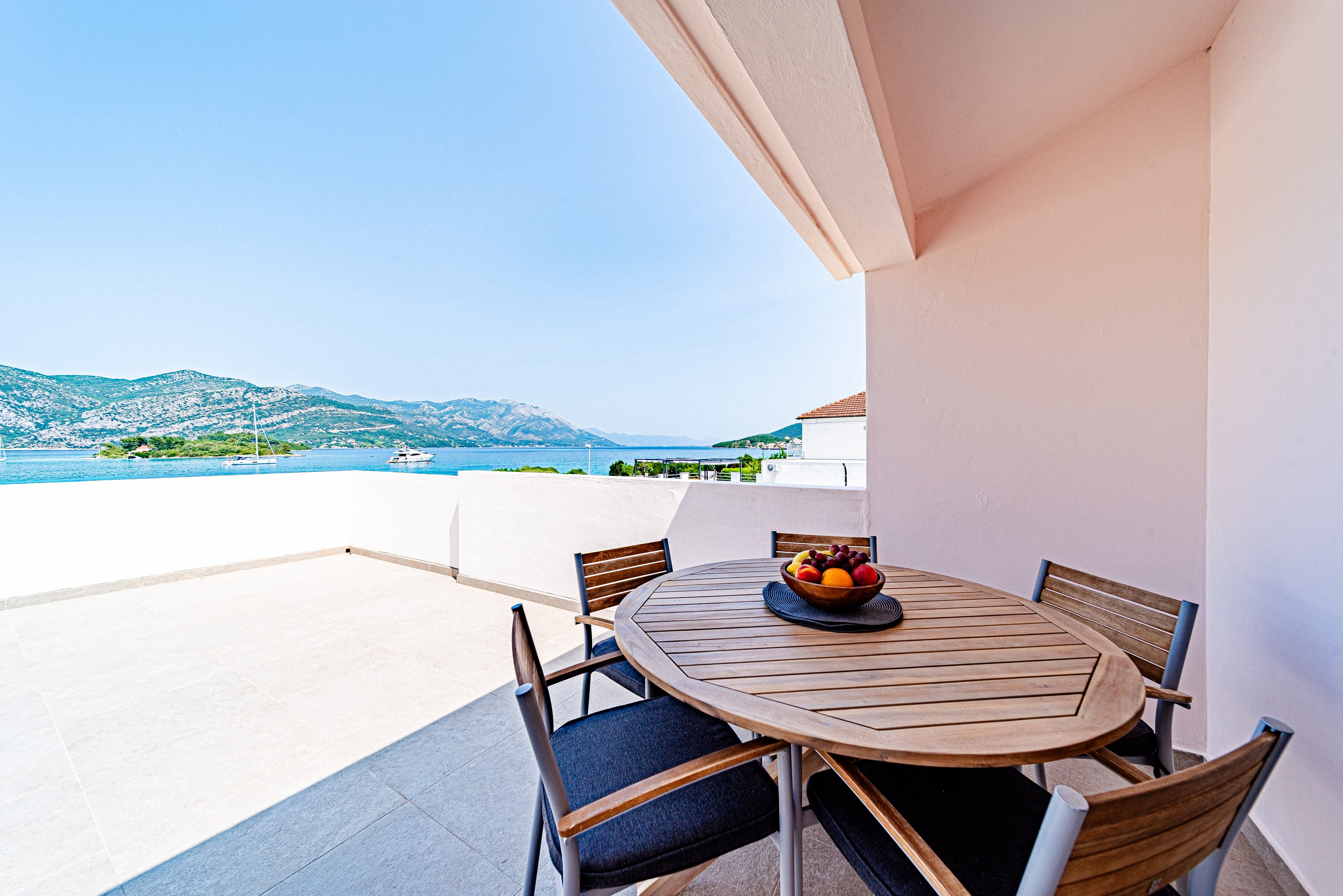 Two bedroom apartment near beach Kneža, Korčula  A-c