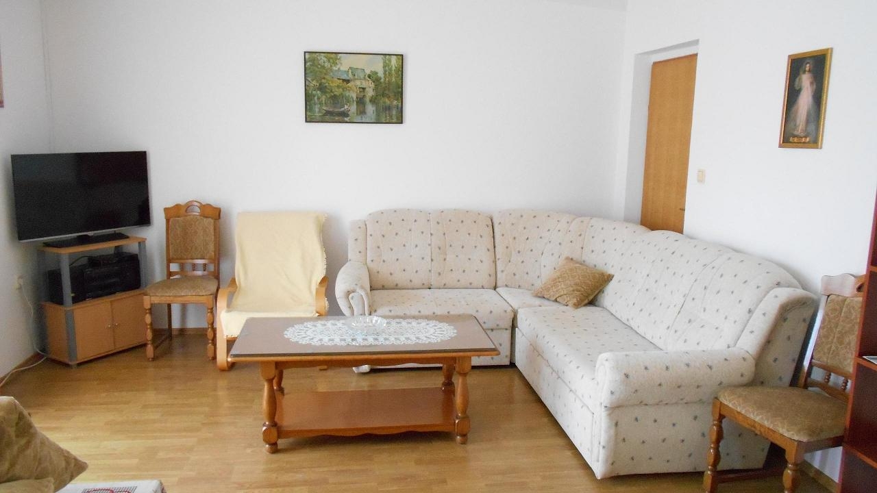 Three bedroom apartment with terrace Kaštel Štafilić, Kaštela (A-16811-a)