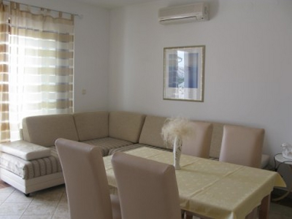 One bedroom apartment with terrace and sea view Barbat, Rab (A-16816-a) One bedroom apartment with terrace and sea view Barbat, Rab (A-16816-a)