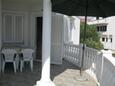 Barbat, Terras in the studio-apartment, with a sea view, (pet friendly) en WiFi.