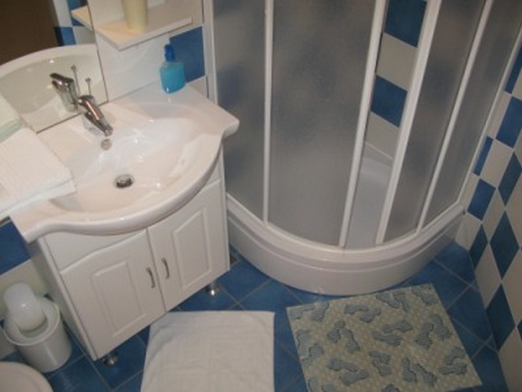 Top Rab Barbat Top Rab Barbat