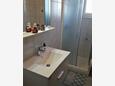 Ванная комната Podstrana, Ванная комната в размещении типа apartment, WiFi.