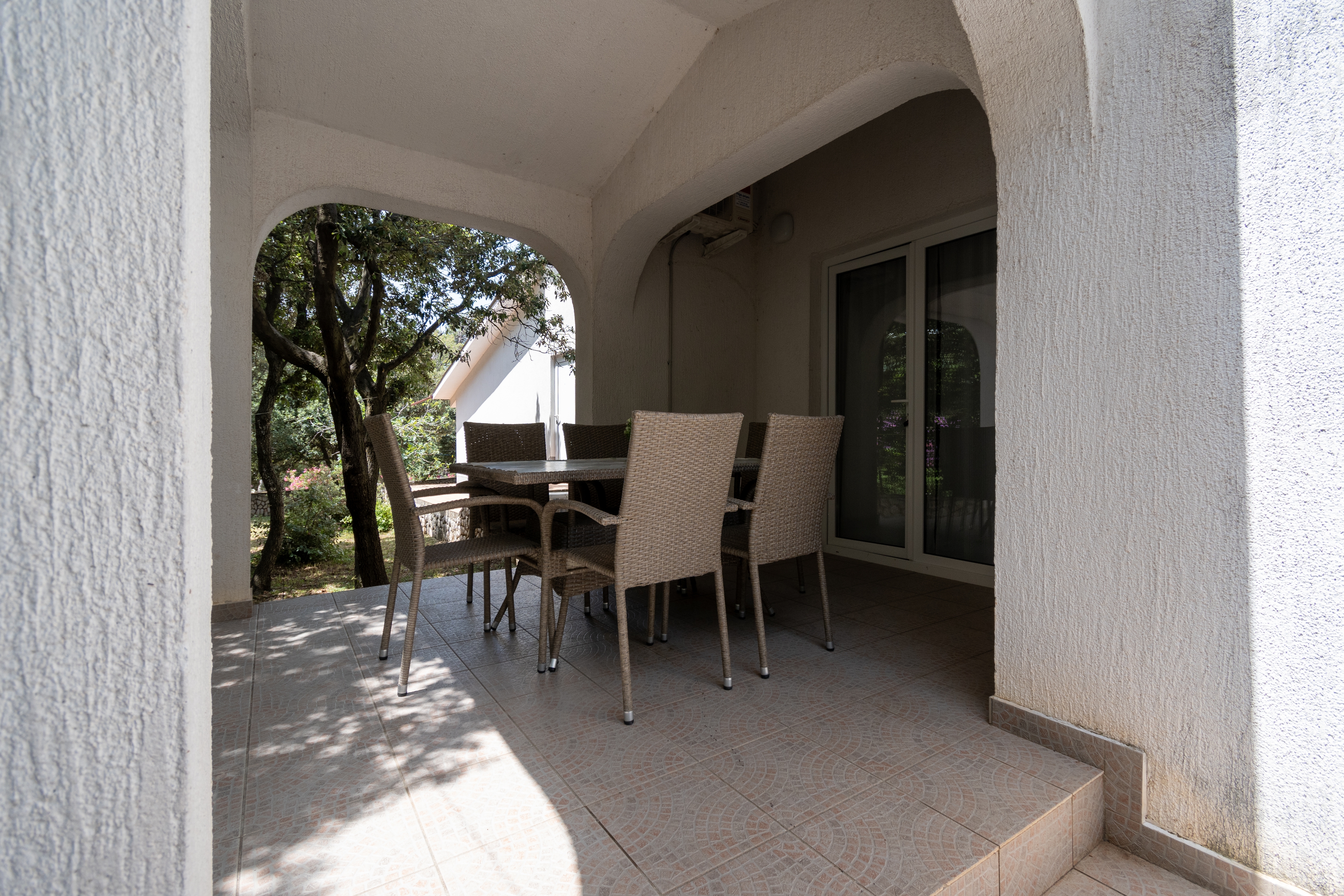 Two bedroom apartment with terrace Mandre, Pag  A-a