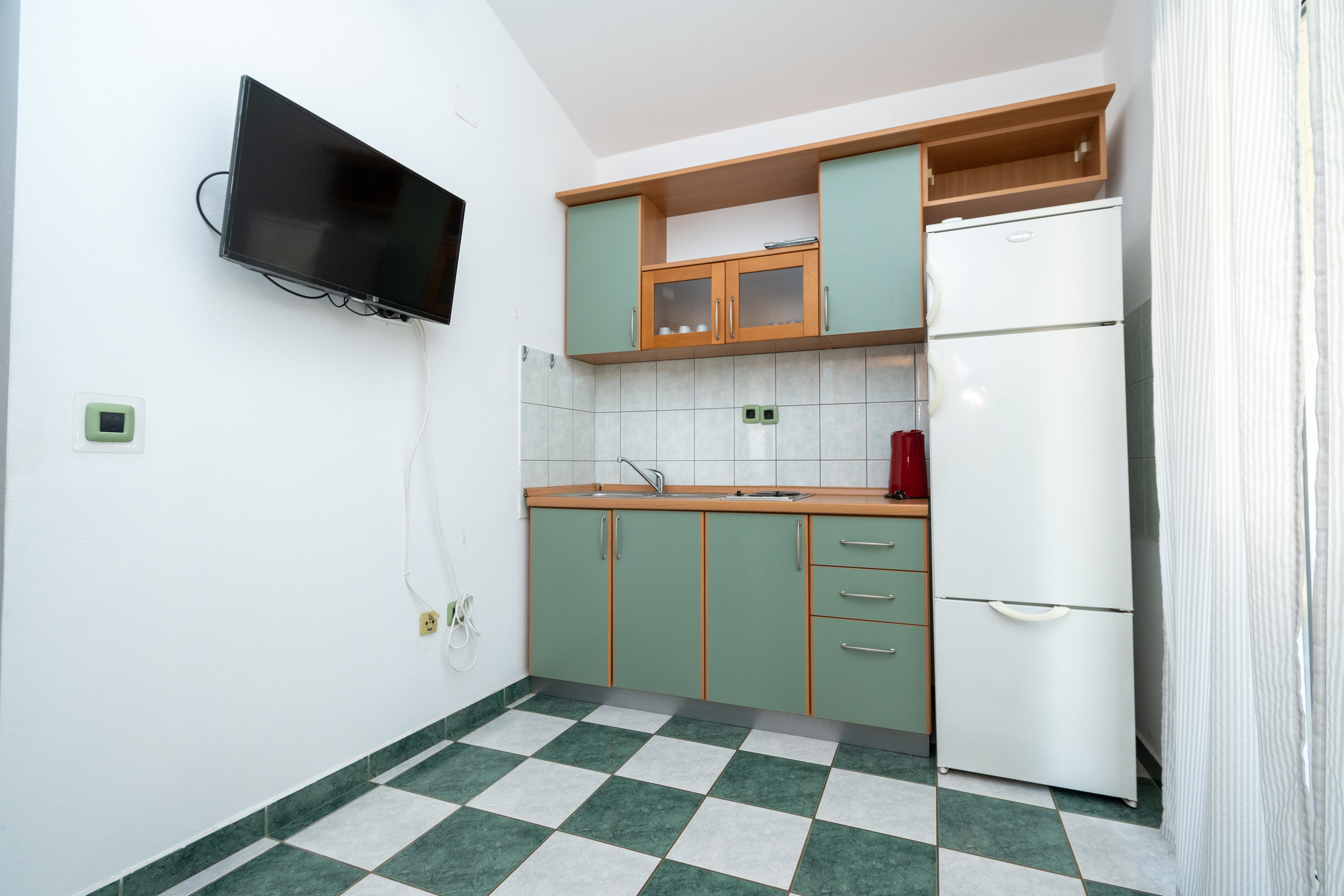 Two bedroom apartment with terrace Mandre, Pag (A-16836-b) Two bedroom apartment with terrace Mandre, Pag (A-16836-b)