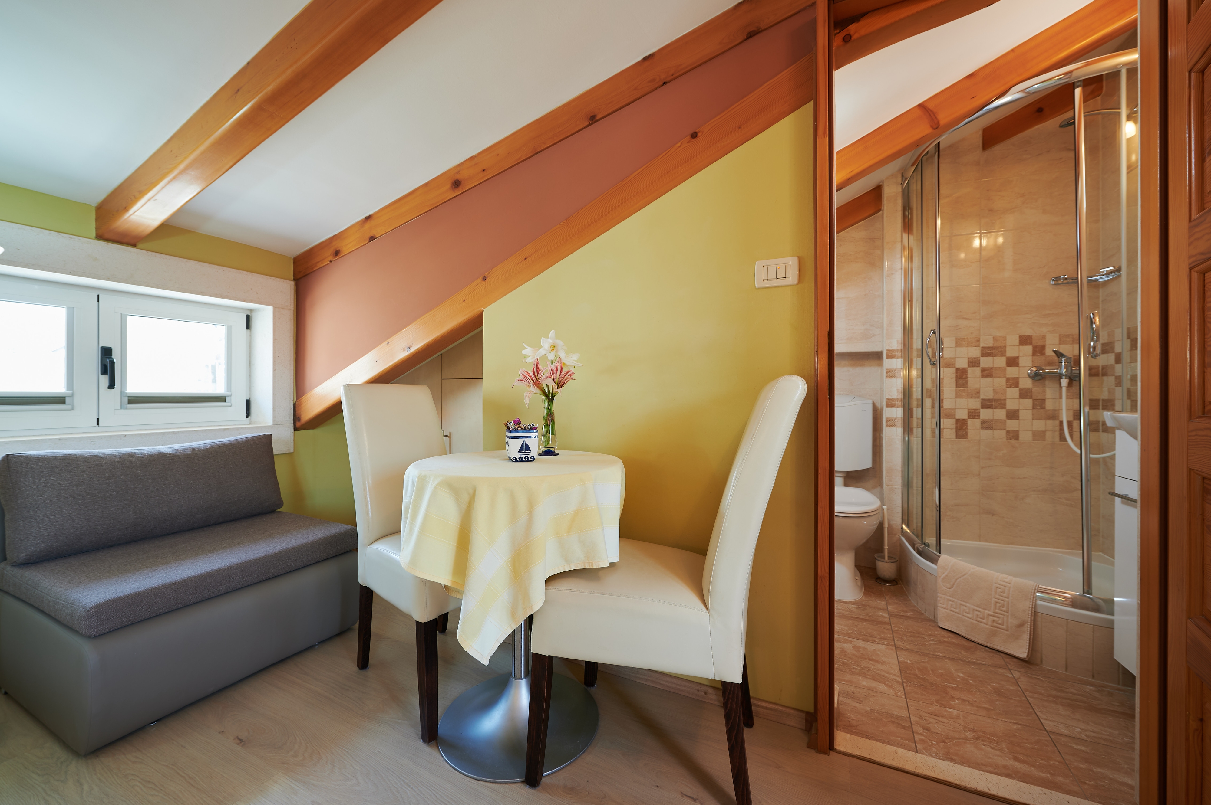 Studio flat with balcony Trogir (AS-16844-a) Studio flat with balcony Trogir (AS-16844-a)