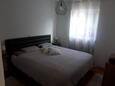 Bedroom 1 Makarska, Bedroom 1 in the apartment, WiFi.