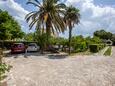 Parking lot Duće, Omiš, Parking lot 16877 - Apartments near sea with sandy beach.