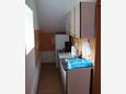 Orebić, Kitchen in the apartment, (pet friendly) and WiFi.