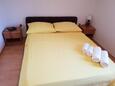 Ložnice 2 Orebić, Ložnice 2 v ubytování typu apartment, domácí mazlíčci povoleni a WiFi.