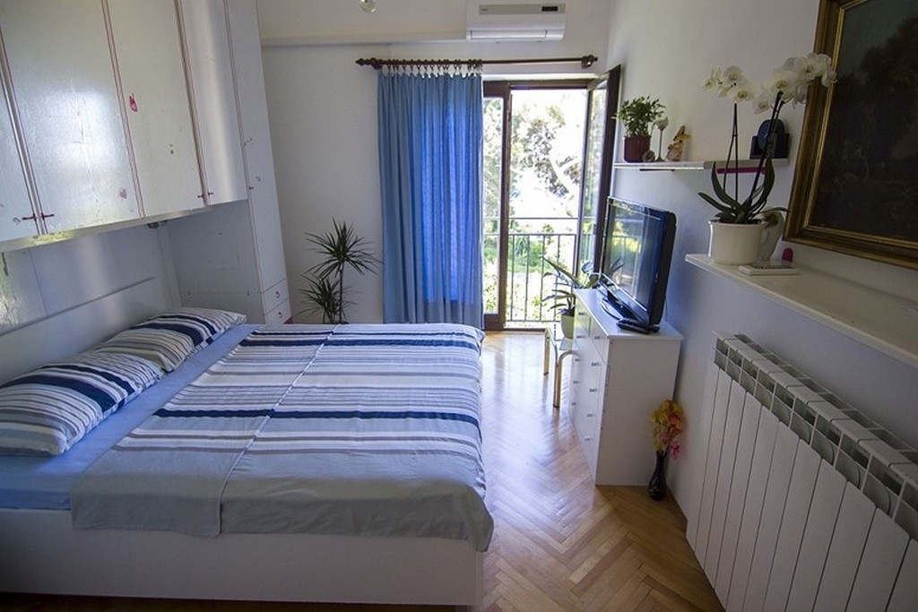 One bedroom apartment with balcony Mali Lošinj, Lošinj (A-16903-a)