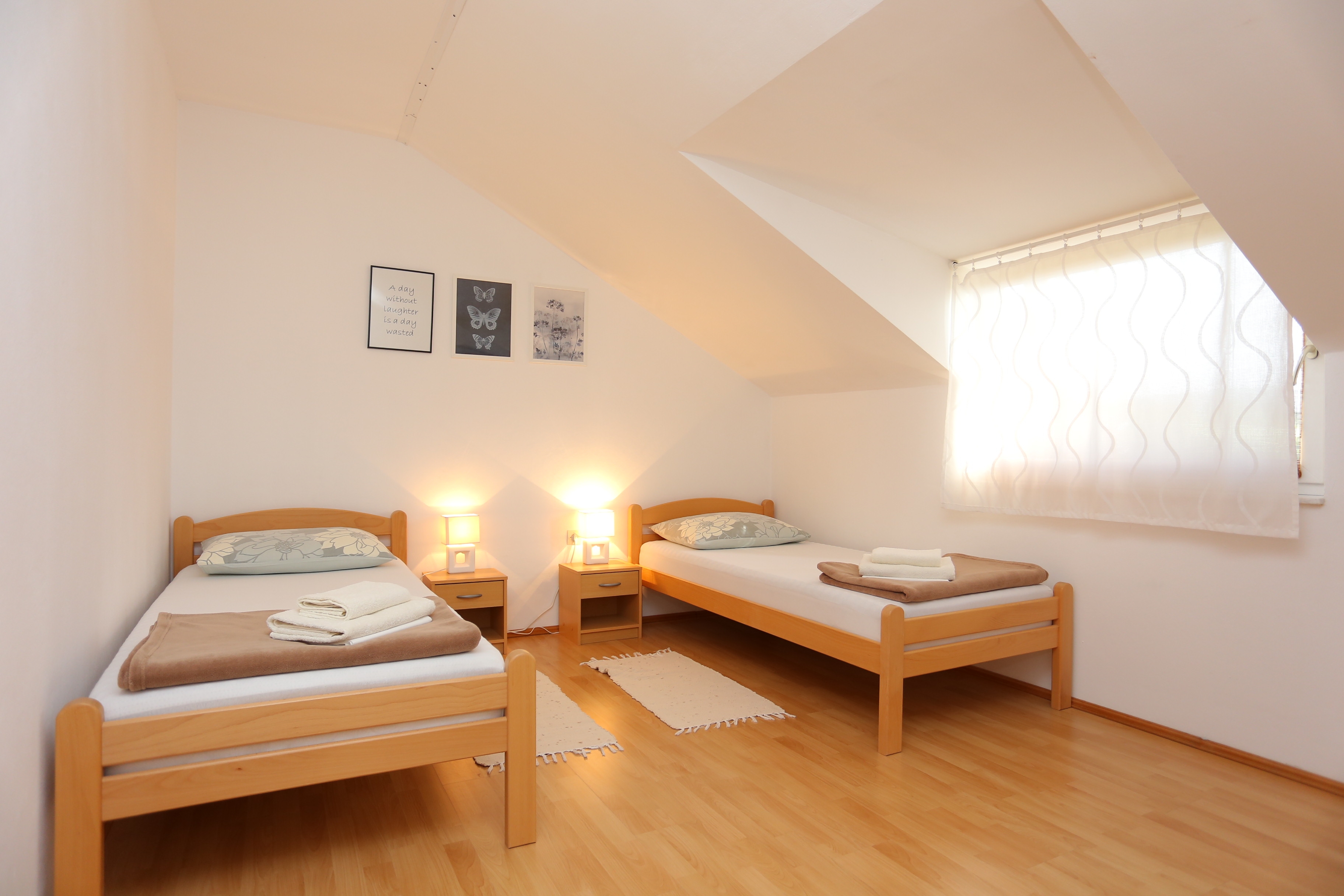 Two bedroom apartment with terrace Slunj, Plitvice  A-a