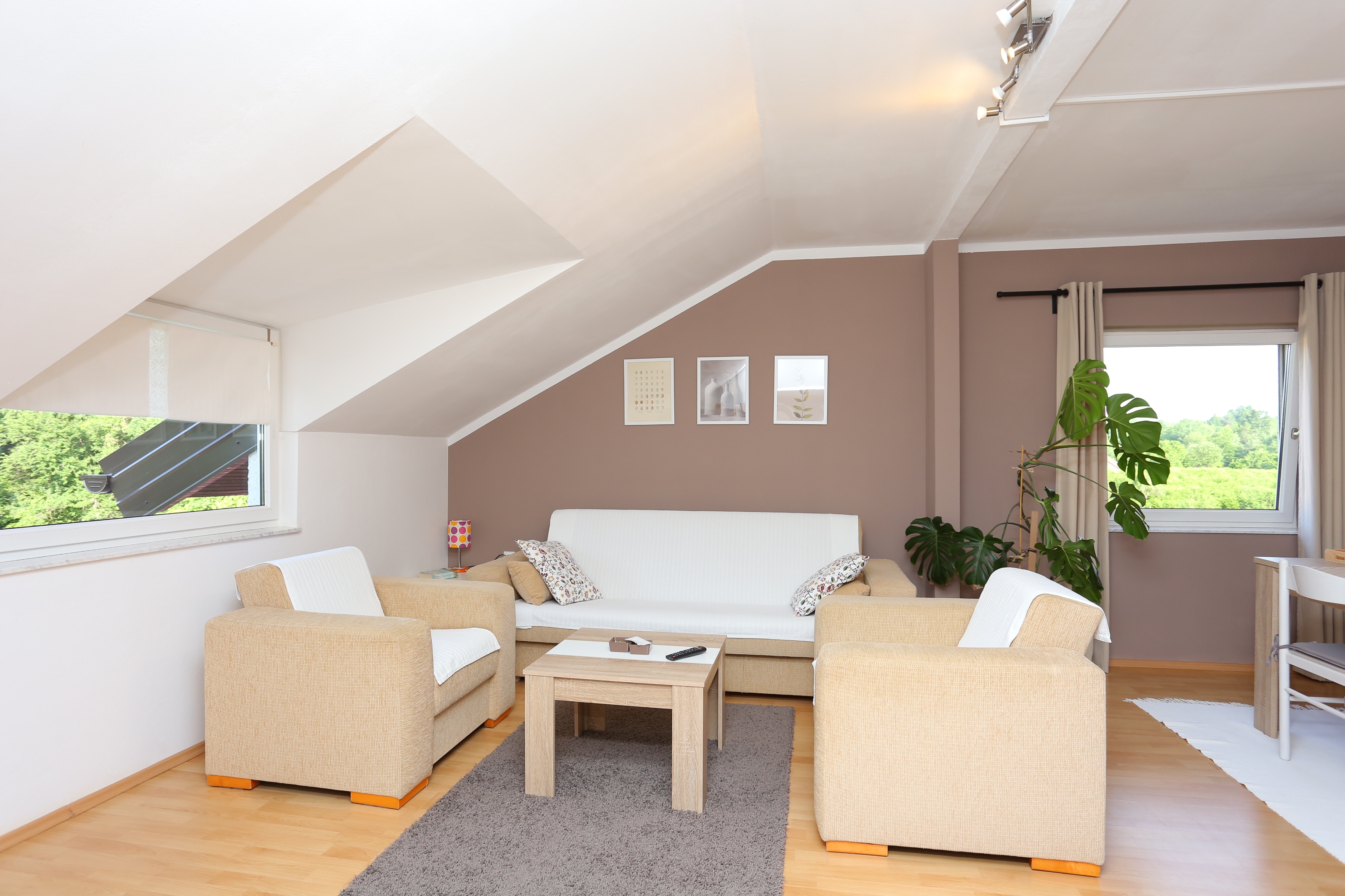 Two bedroom apartment with terrace Slunj, Plitvice (A-16905-a) Two bedroom apartment with terrace Slunj, Plitvice (A-16905-a)