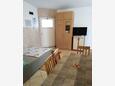 Dining room Vir - Lozice, Dining room in the studio-apartment, air condition available, (pet friendly) and WiFi.