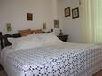 Drvenik Veliki, Bedroom 1 in the house, (pet friendly) and WiFi.