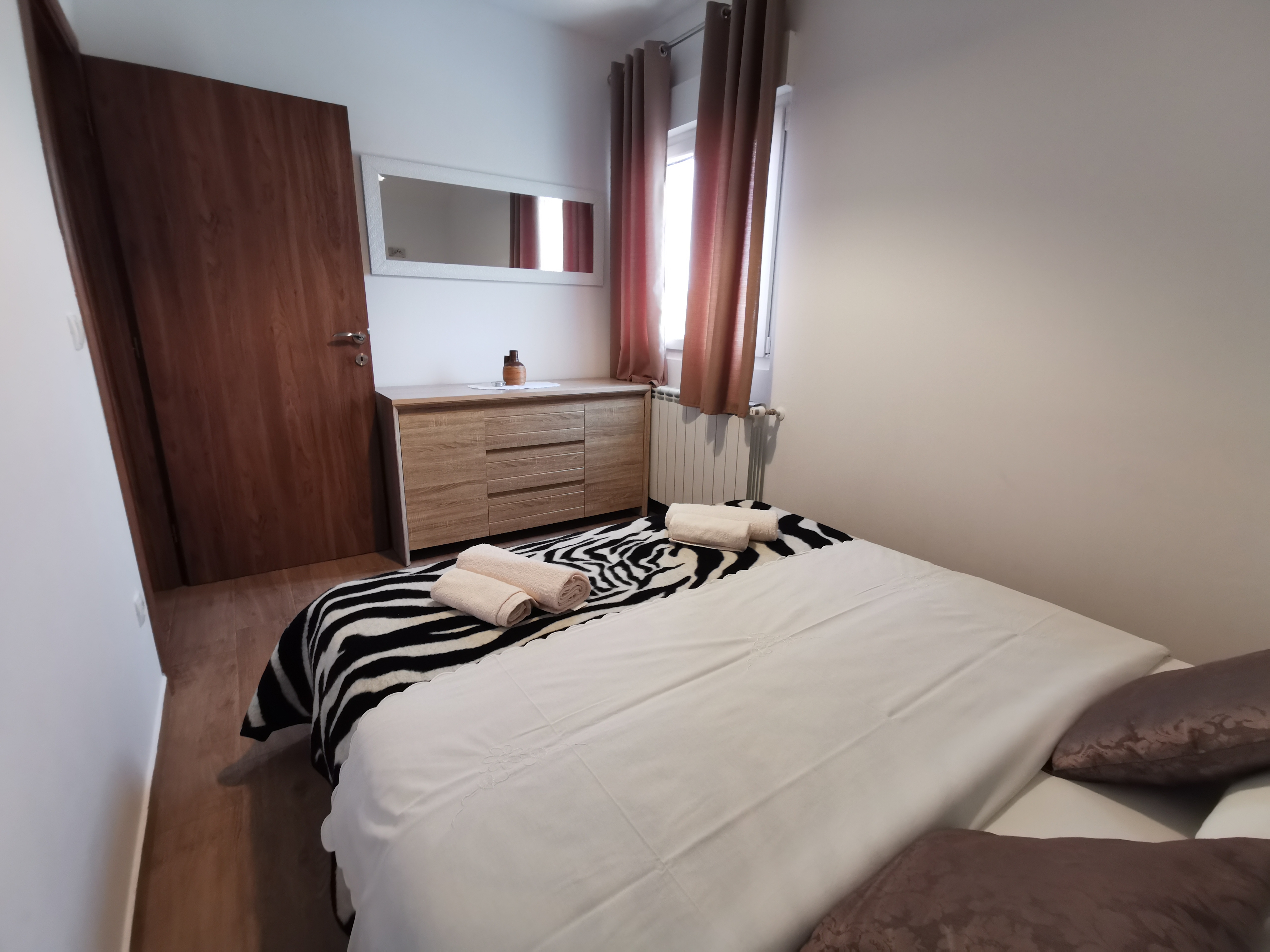 One bedroom apartment with terrace Vodice  A-a