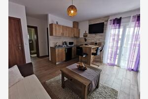 Apartmaji s parkingom Vodice - 16944