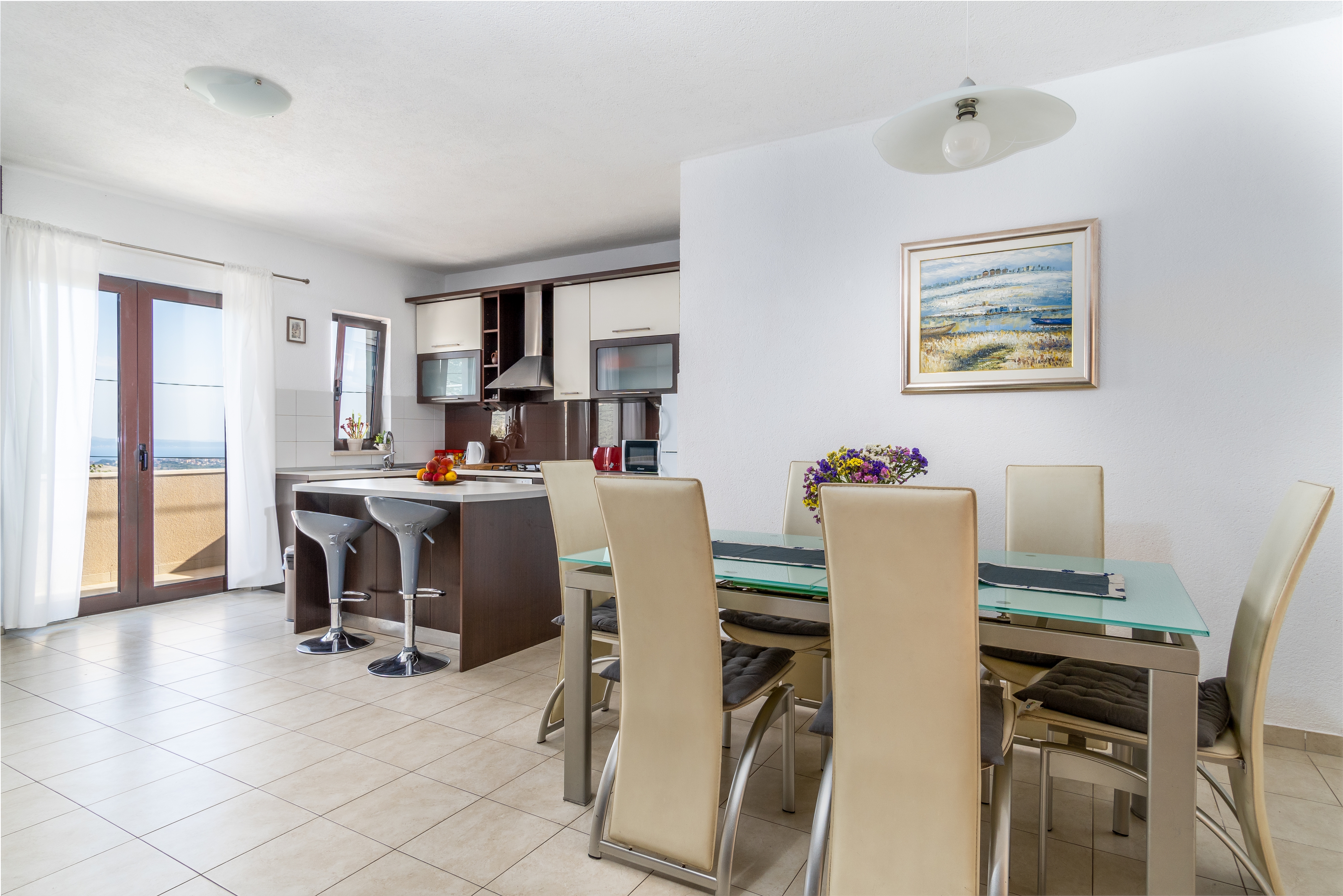 Three bedroom apartment with terrace and sea view Klis, Split (A-16979-a)