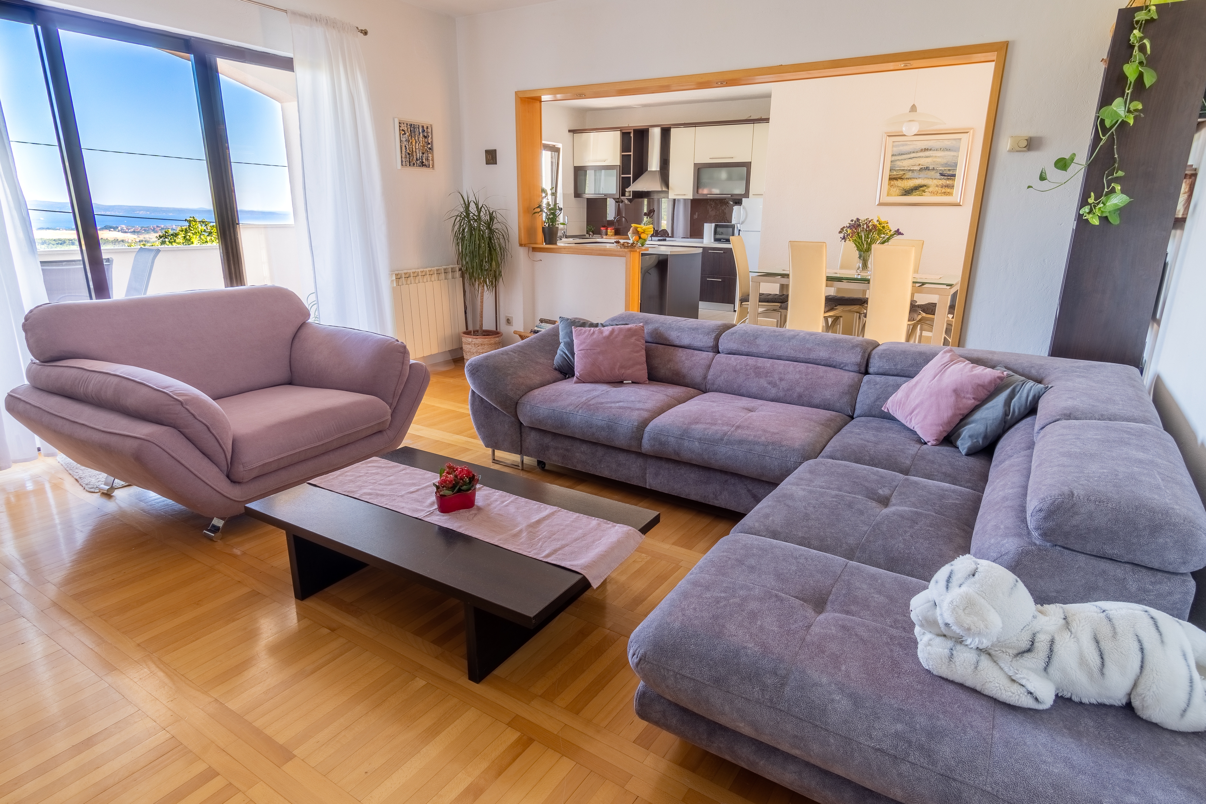 Three bedroom apartment with terrace and sea view Klis, Split (A-16979-a)