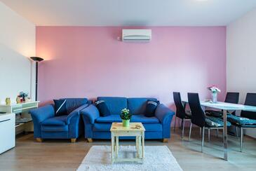 Split, Camera di soggiorno nell'alloggi del tipo apartment, condizionatore disponibile e WiFi.