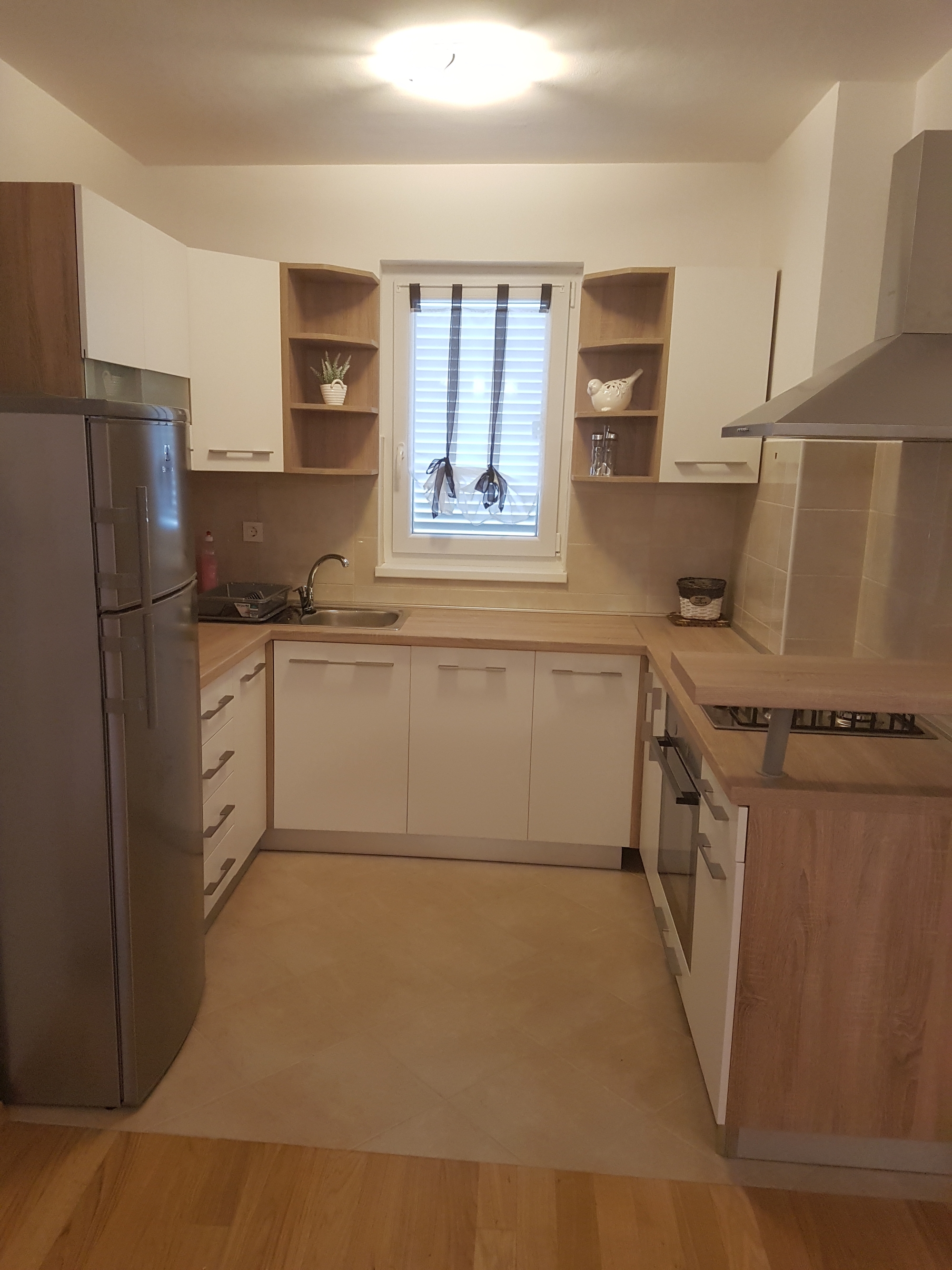 Two bedroom apartment with terrace Novi Vinodolski  A-a