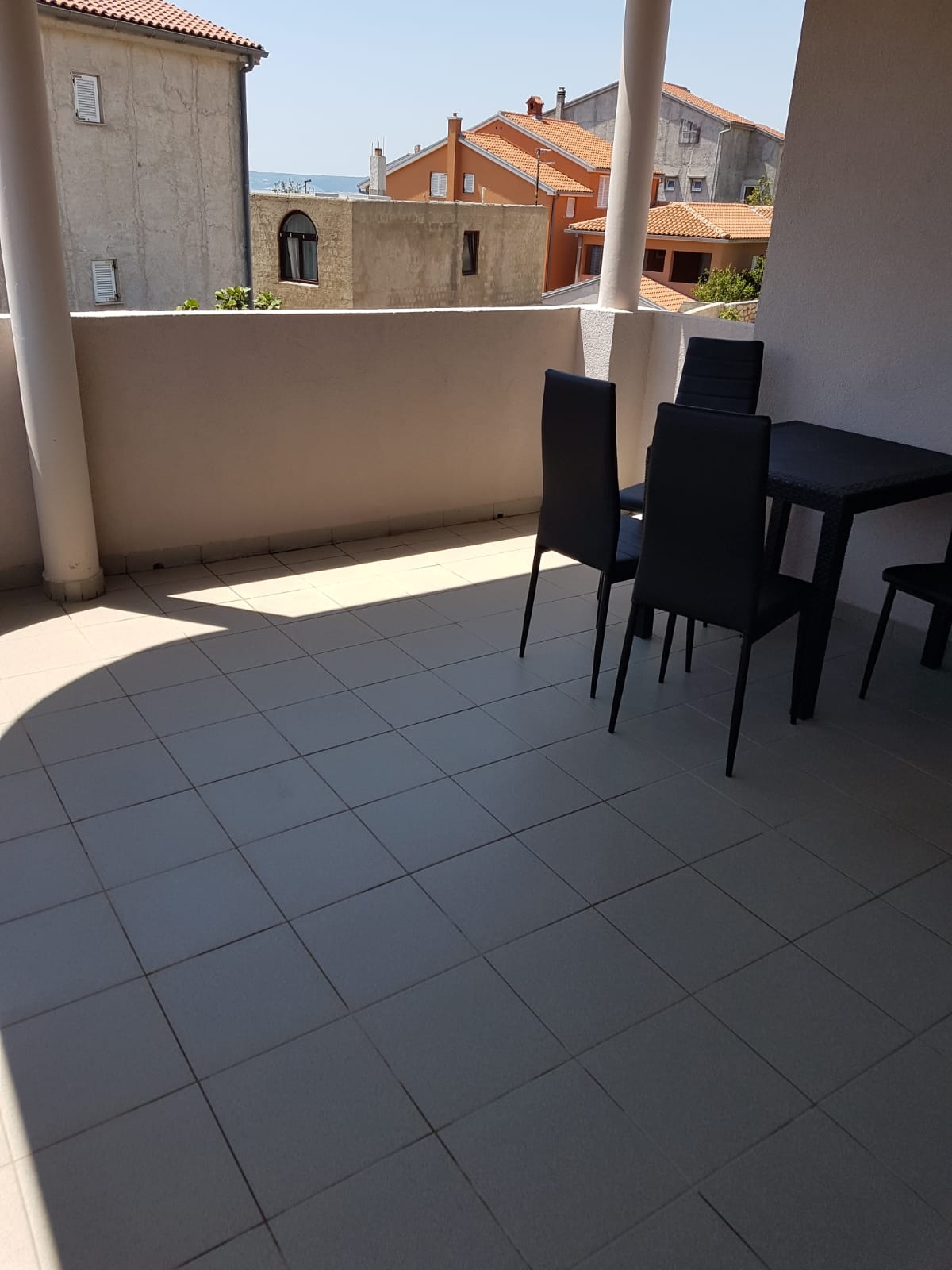 Two bedroom apartment with terrace and sea view Novi Vinodolski  A-b