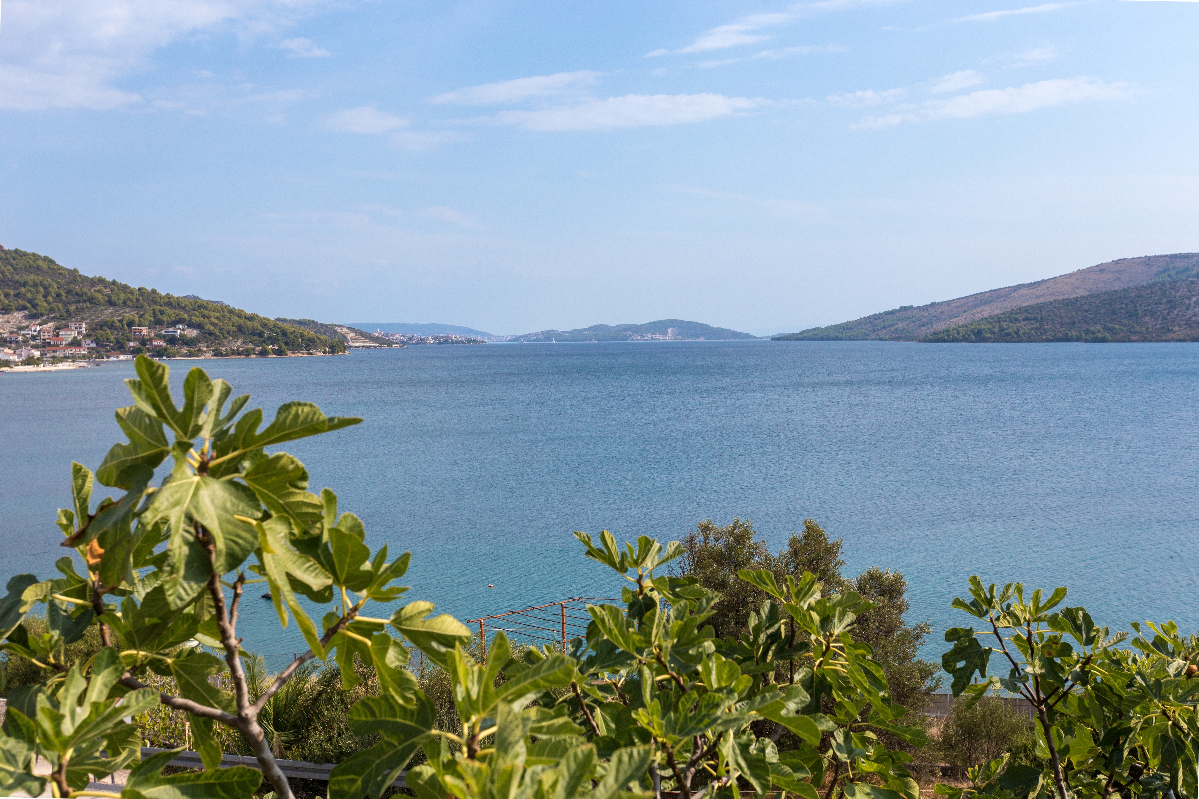 Three bedroom apartment near beach Poljica, Trogir  A-a