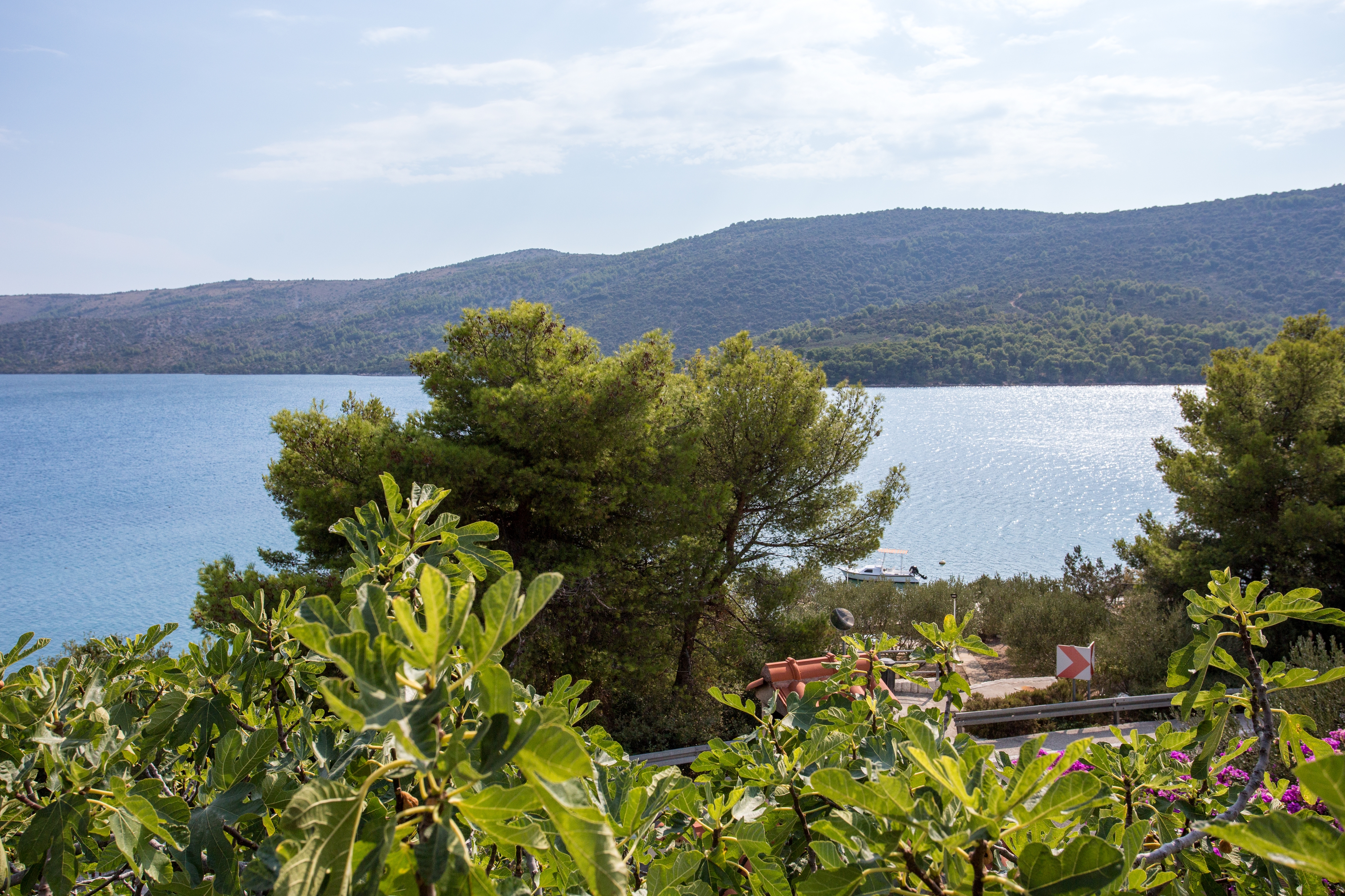 Three bedroom apartment near beach Poljica, Trogir  A-a