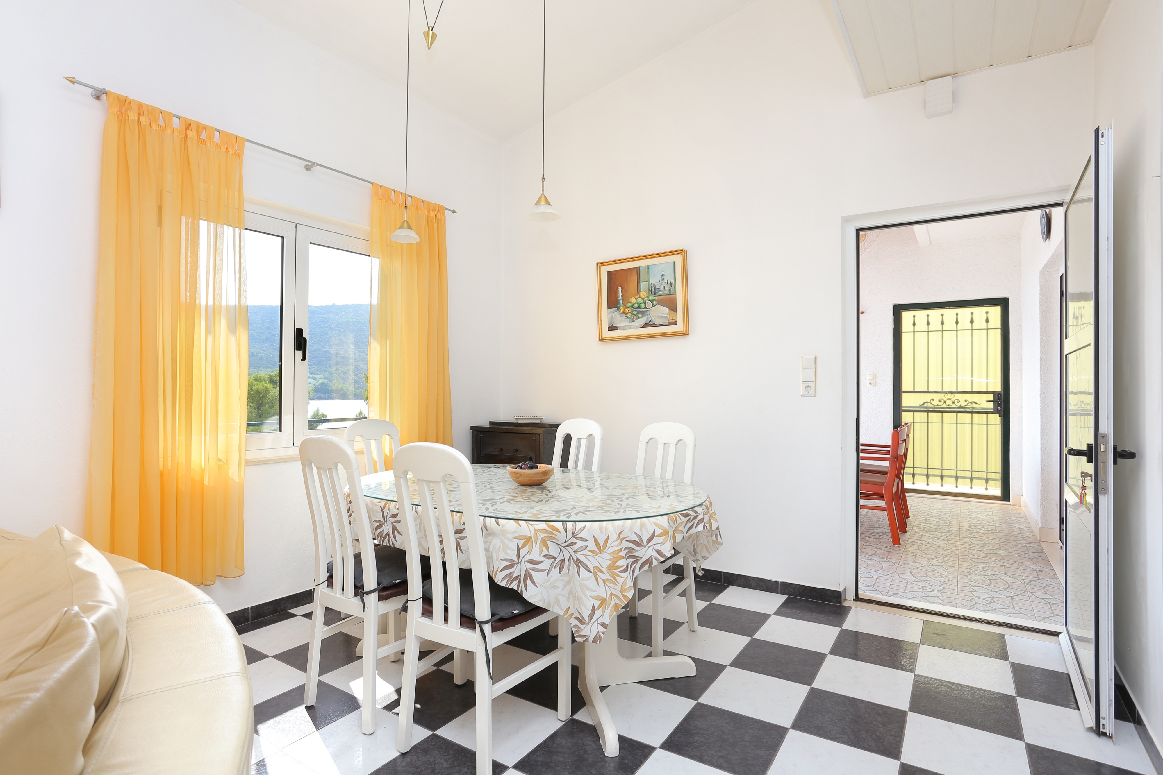 Three bedroom apartment near beach Poljica, Trogir  A-a