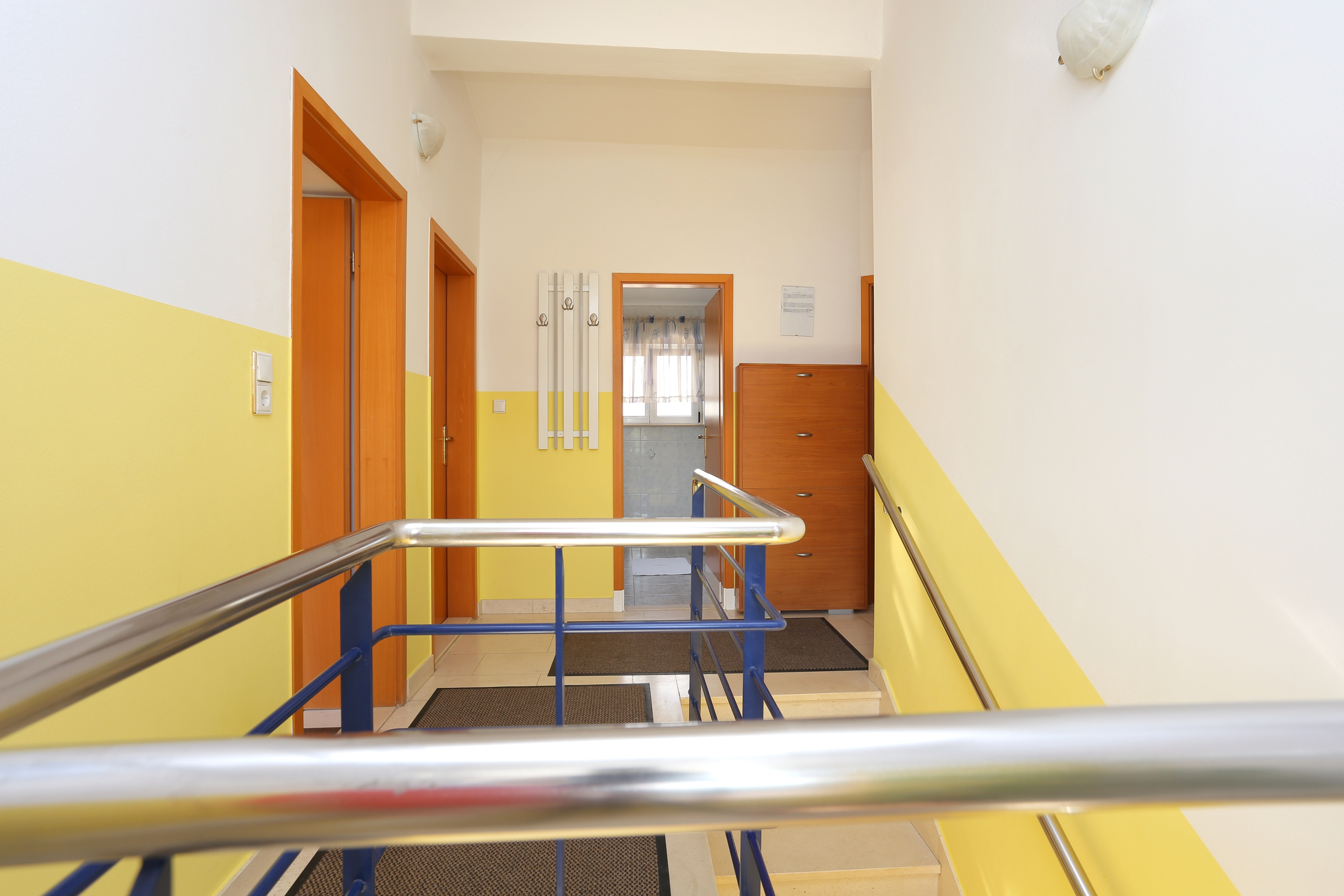 Three bedroom apartment near beach Poljica, Trogir  A-a