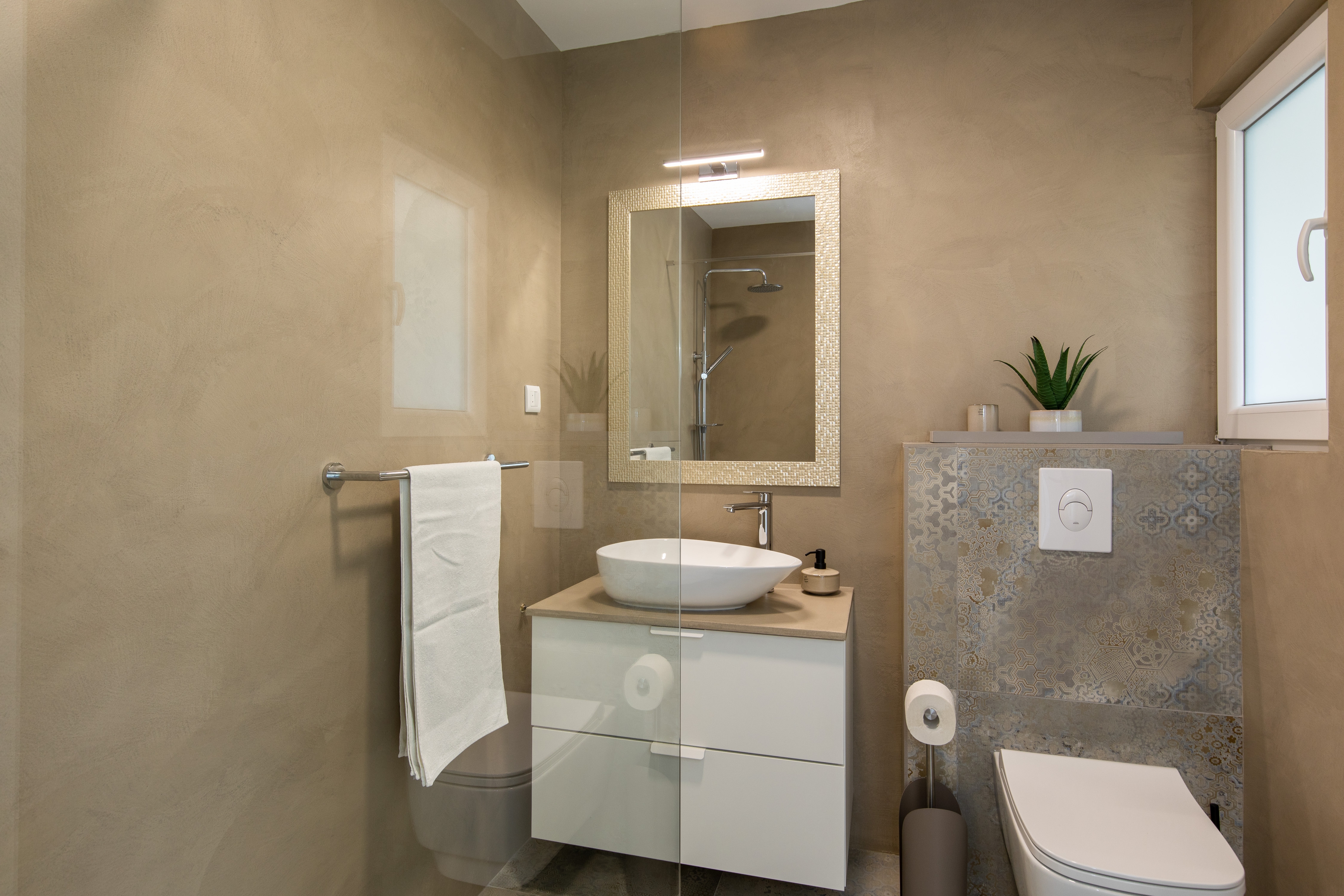 Two bedroom apartment with terrace Njivice, Krk  A-a