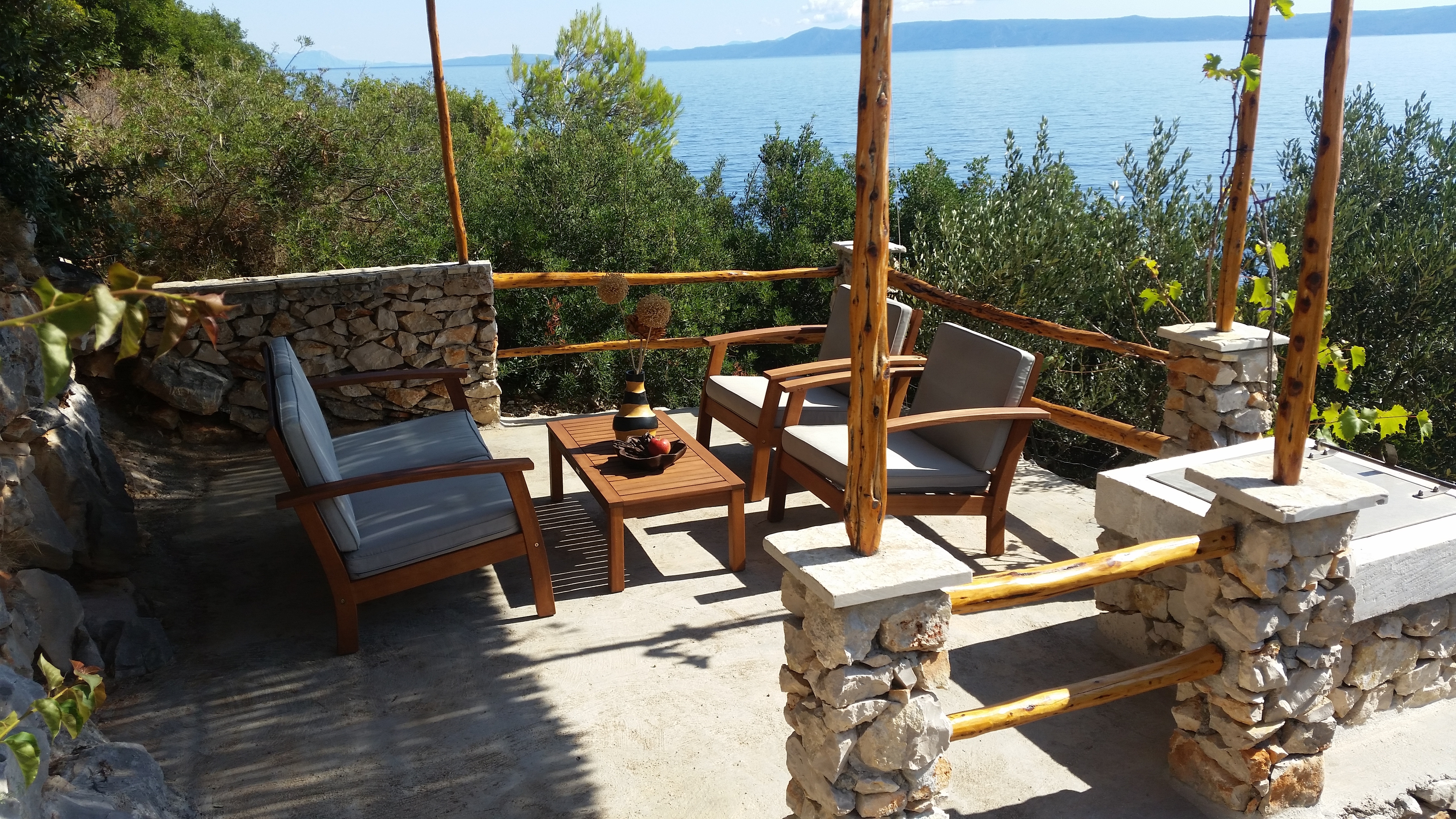 Two bedroom house near beach Cove Špiljice, Brač  K