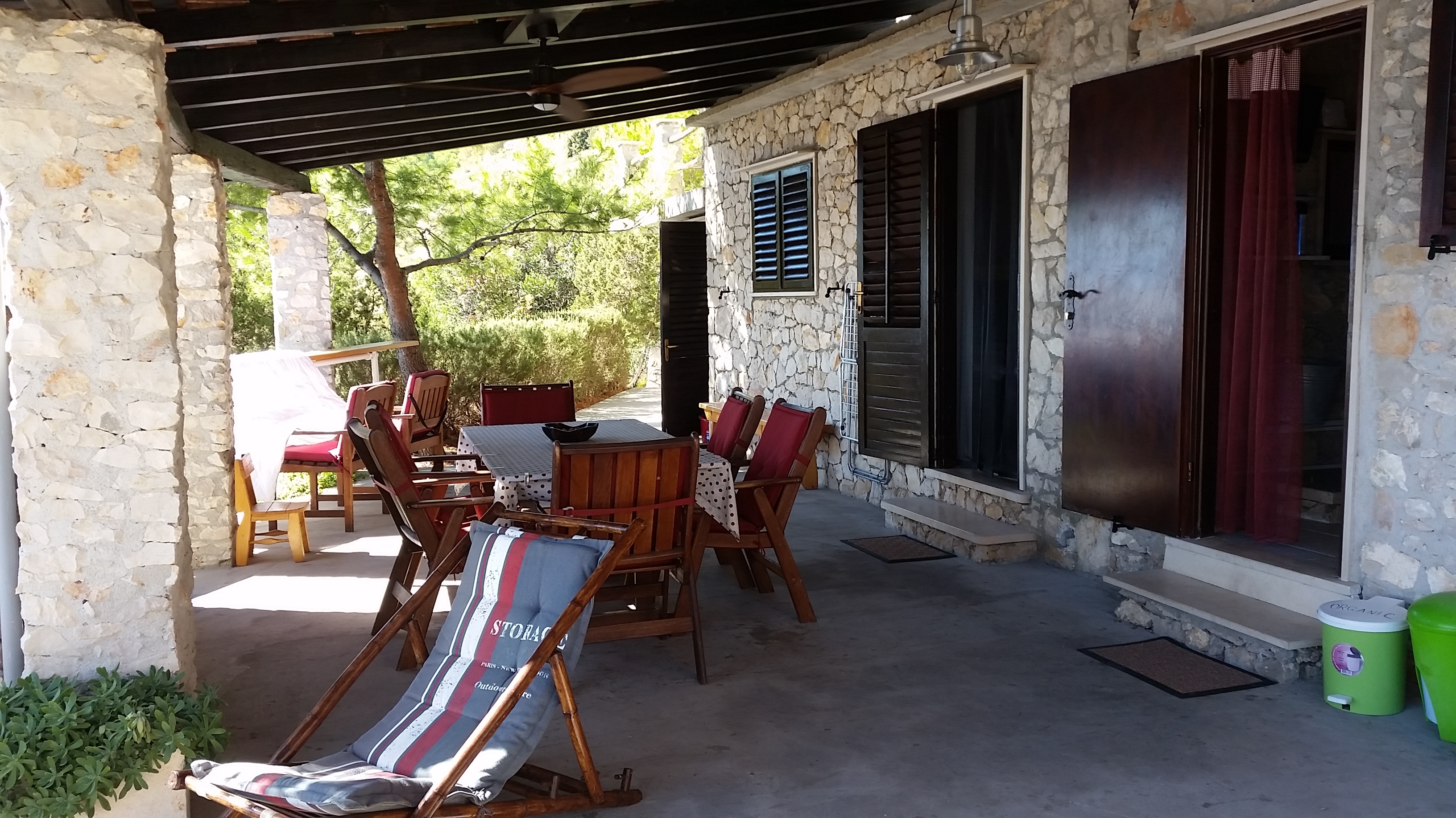 Two bedroom house near beach Cove Špiljice, Brač  K