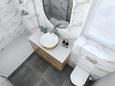 Ванная комната 1 Novalja, Ванная комната 1 в размещении типа apartment, WiFi.