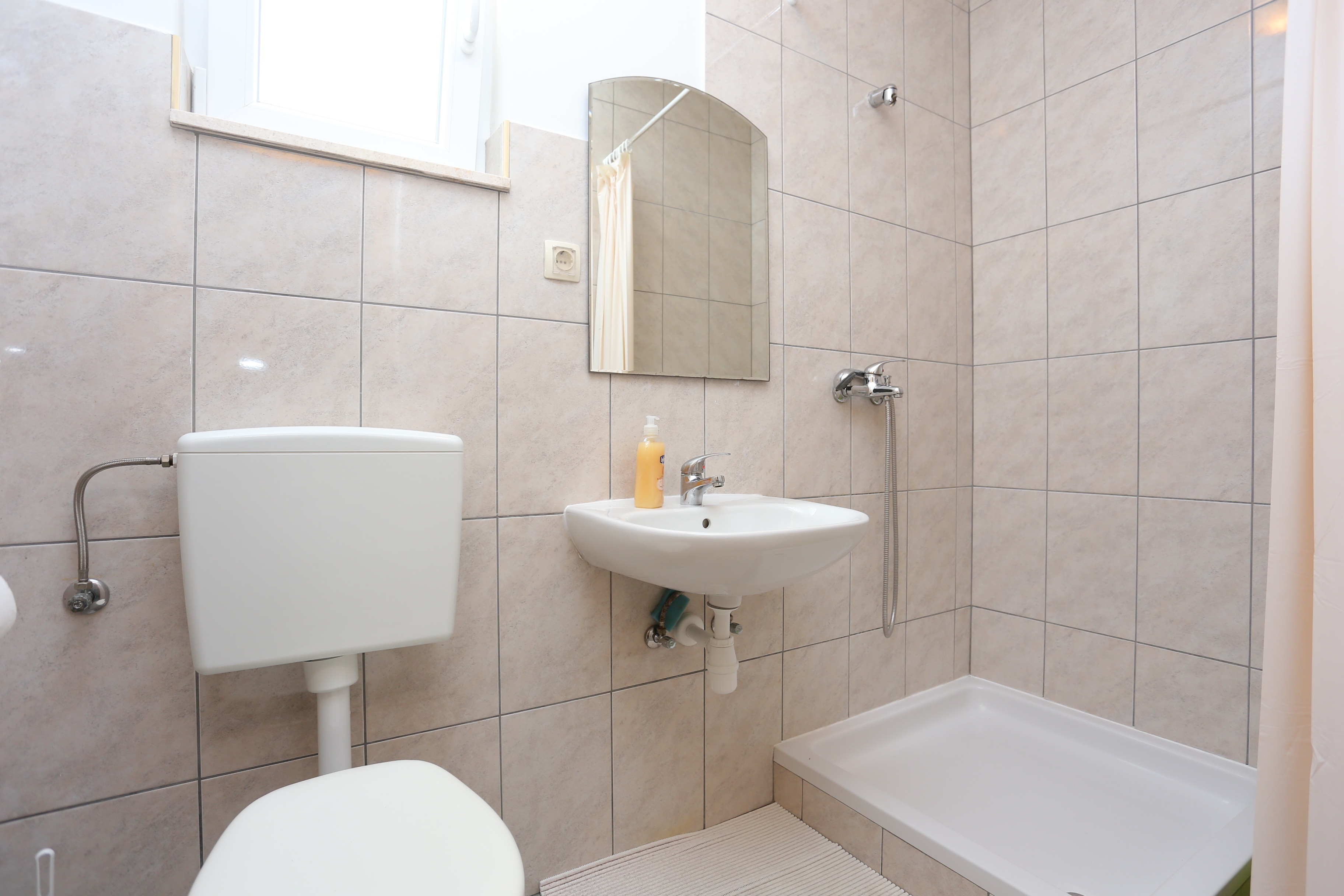 Top Omiš Nemira Top Omiš Nemira