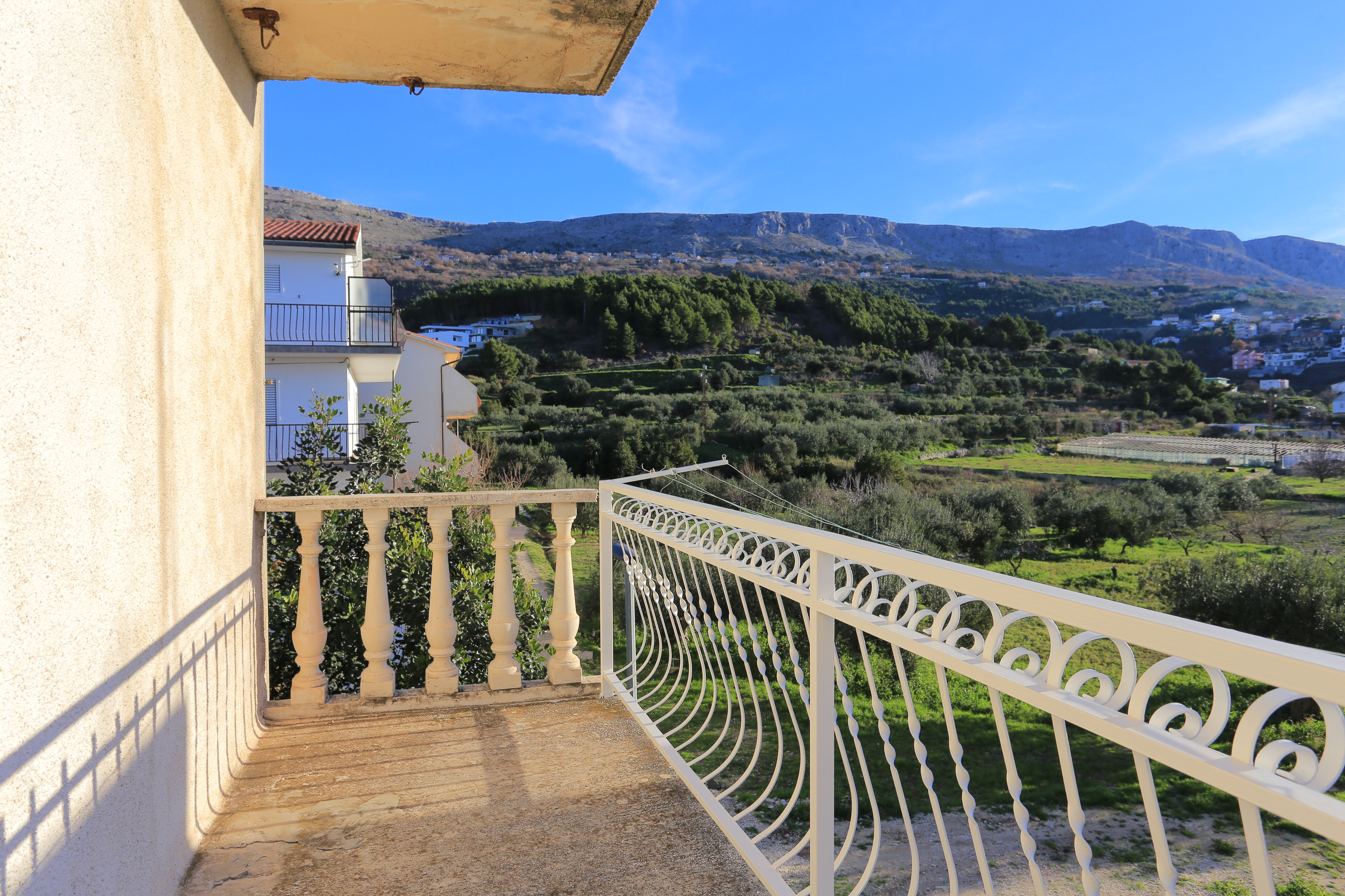 Three bedroom apartment with balcony and sea view Podstrana, Split  A-b