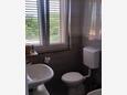 Badezimmer 1 Vrh, Badezimmer 1 in folgender Unterkunftsart house, Haustiere erlaubt und WiFi.