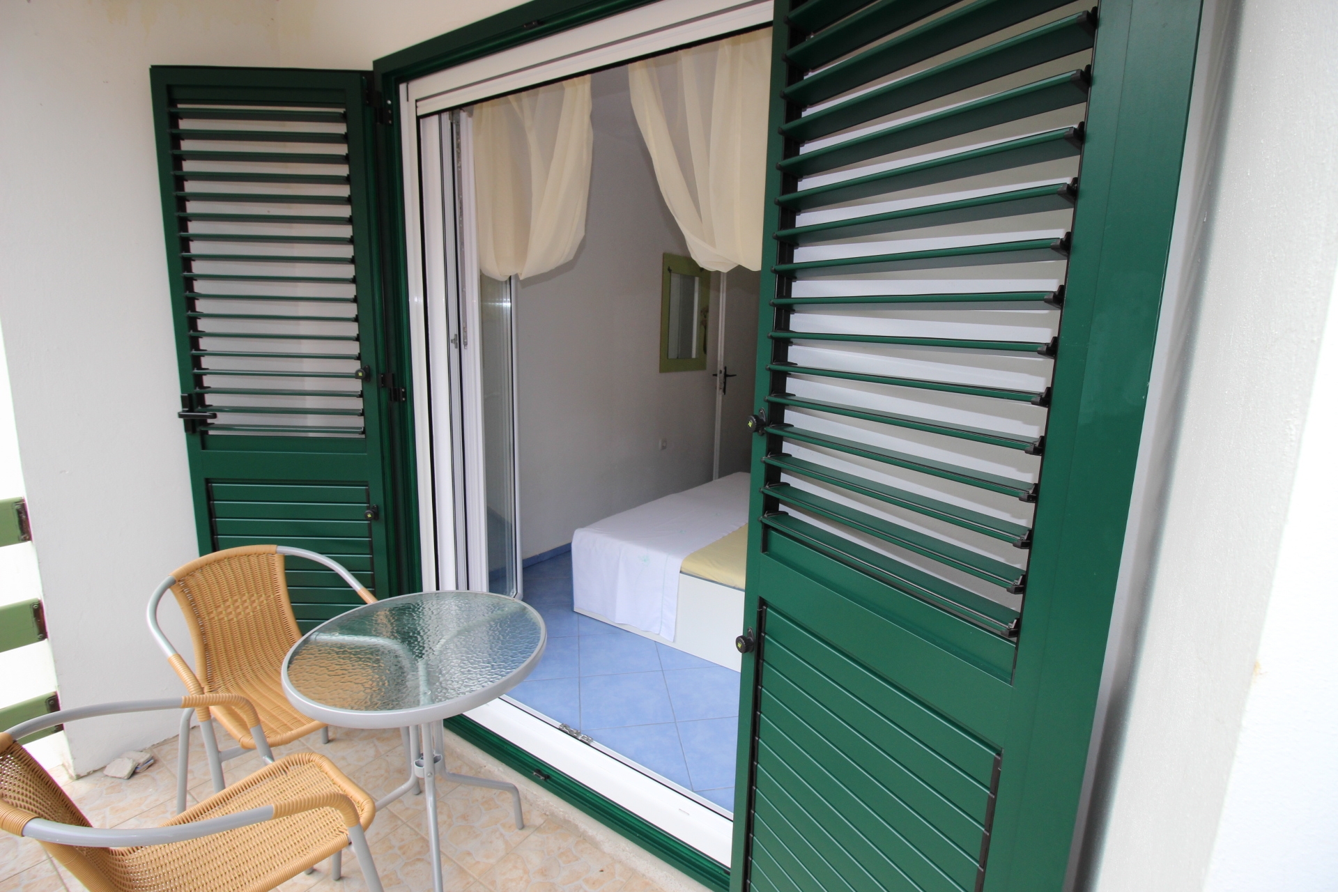 Two bedroom apartment with balcony and sea view Cove Vela Stiniva, Hvar  A-b