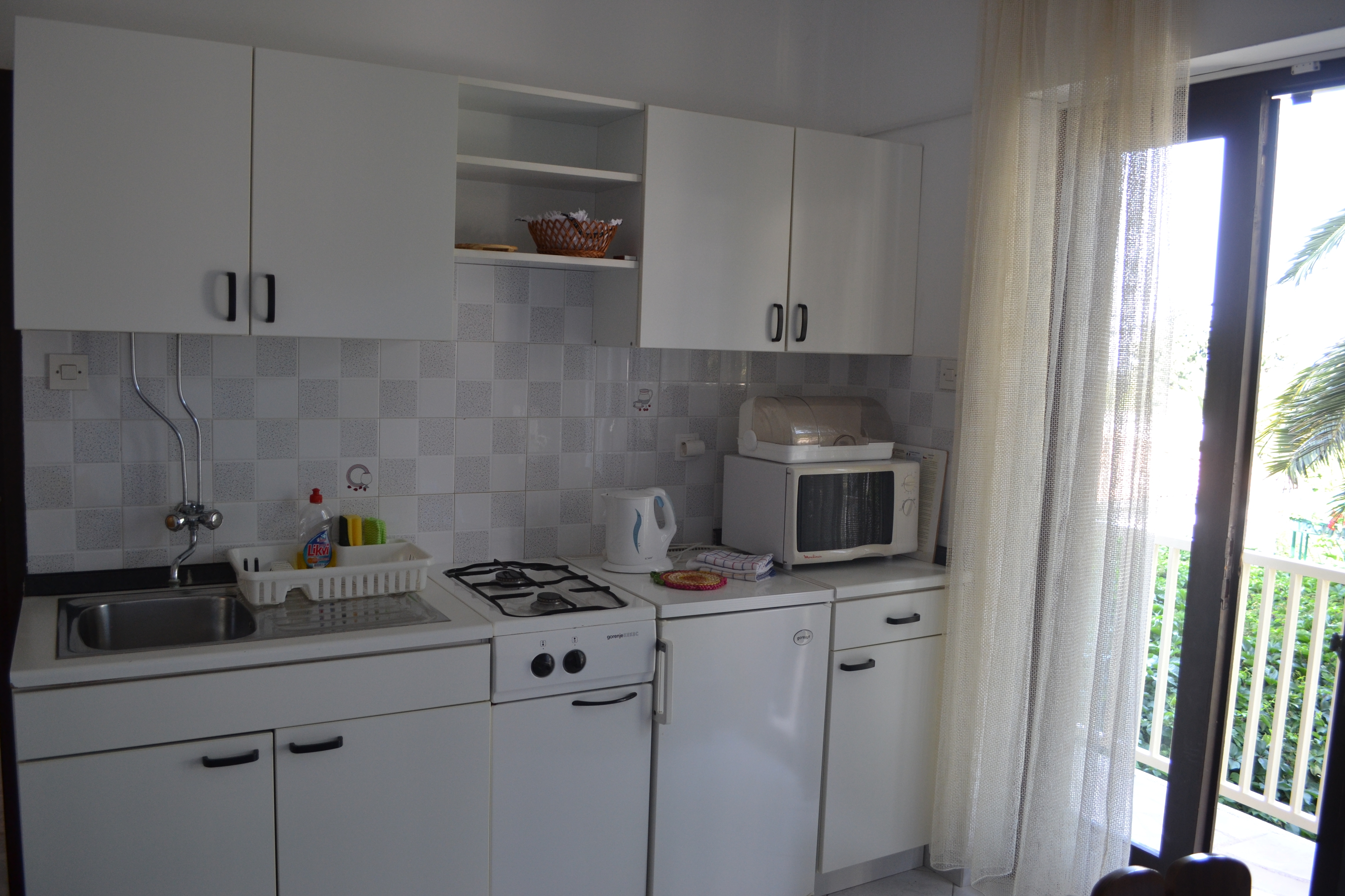 One bedroom apartment with balcony Živogošće - Mala Duba, Makarska  A-a