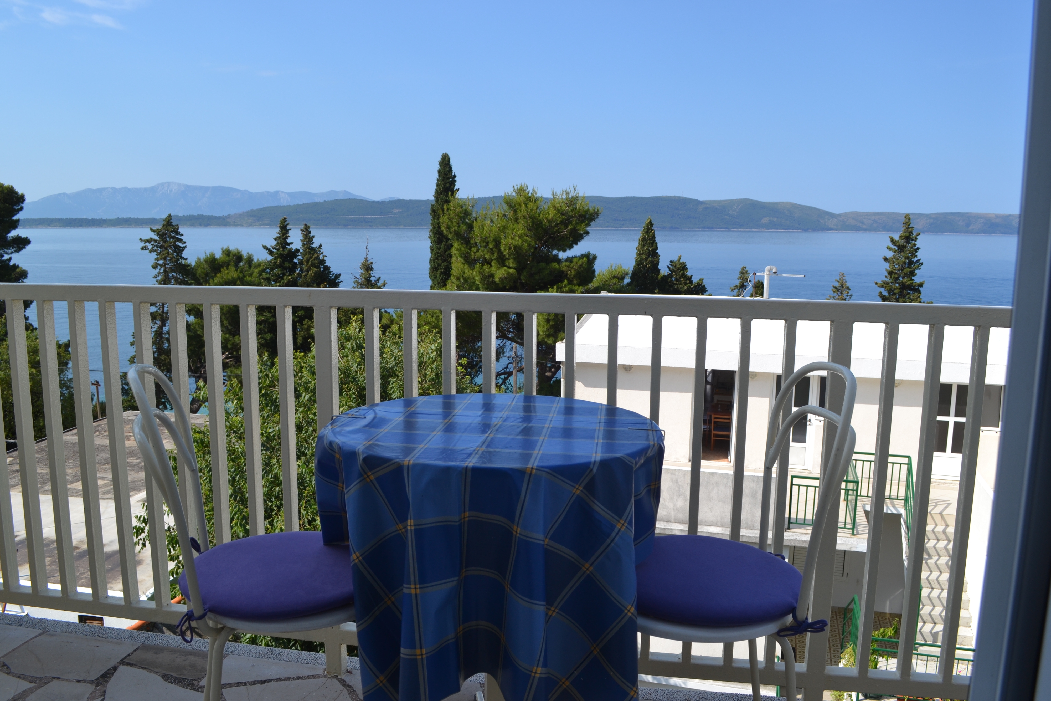 Two bedroom apartment with terrace and sea view Živogošće - Mala Duba, Makarska  A-d