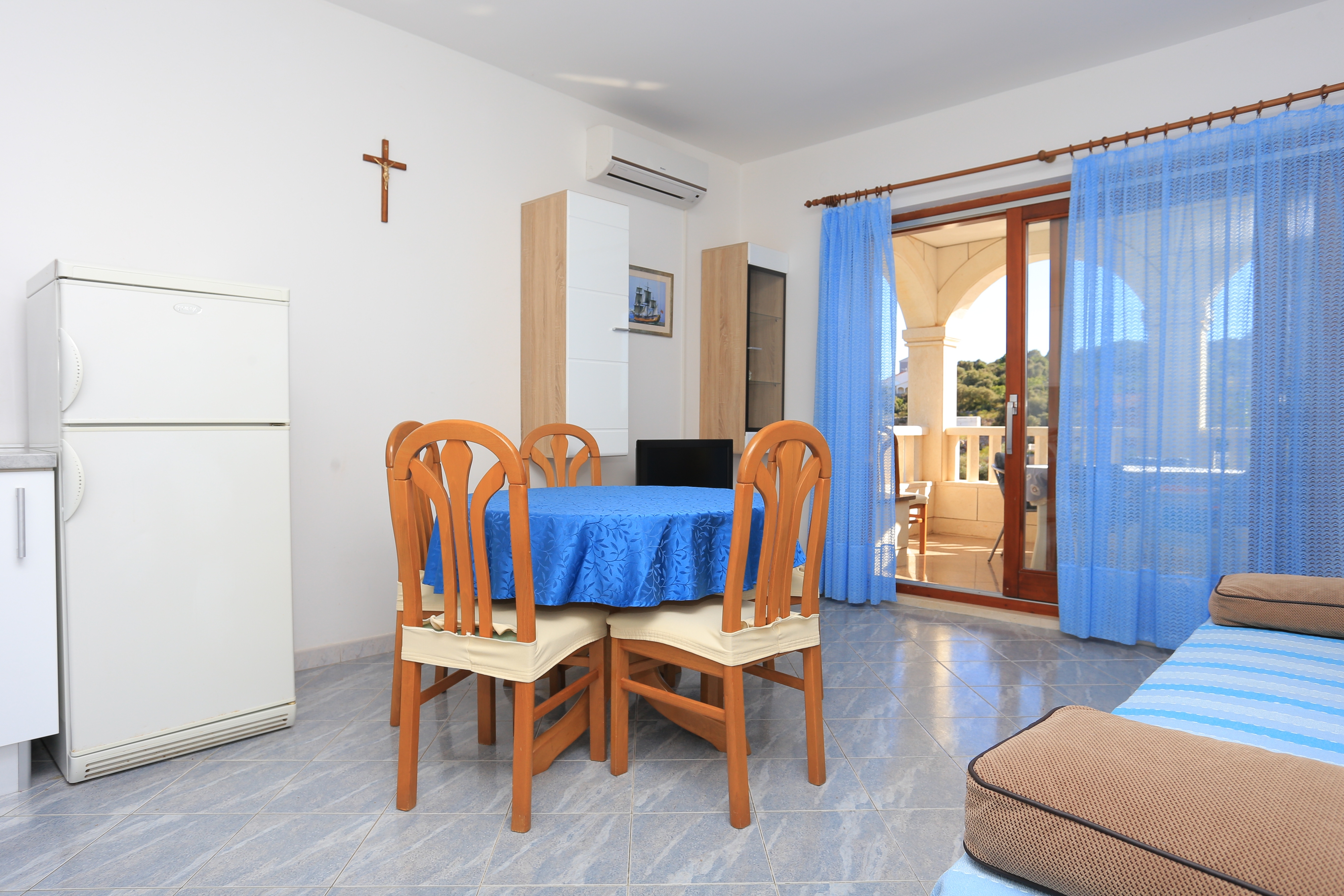 Top Rogoznica Oštrička luka Top Rogoznica Oštrička luka