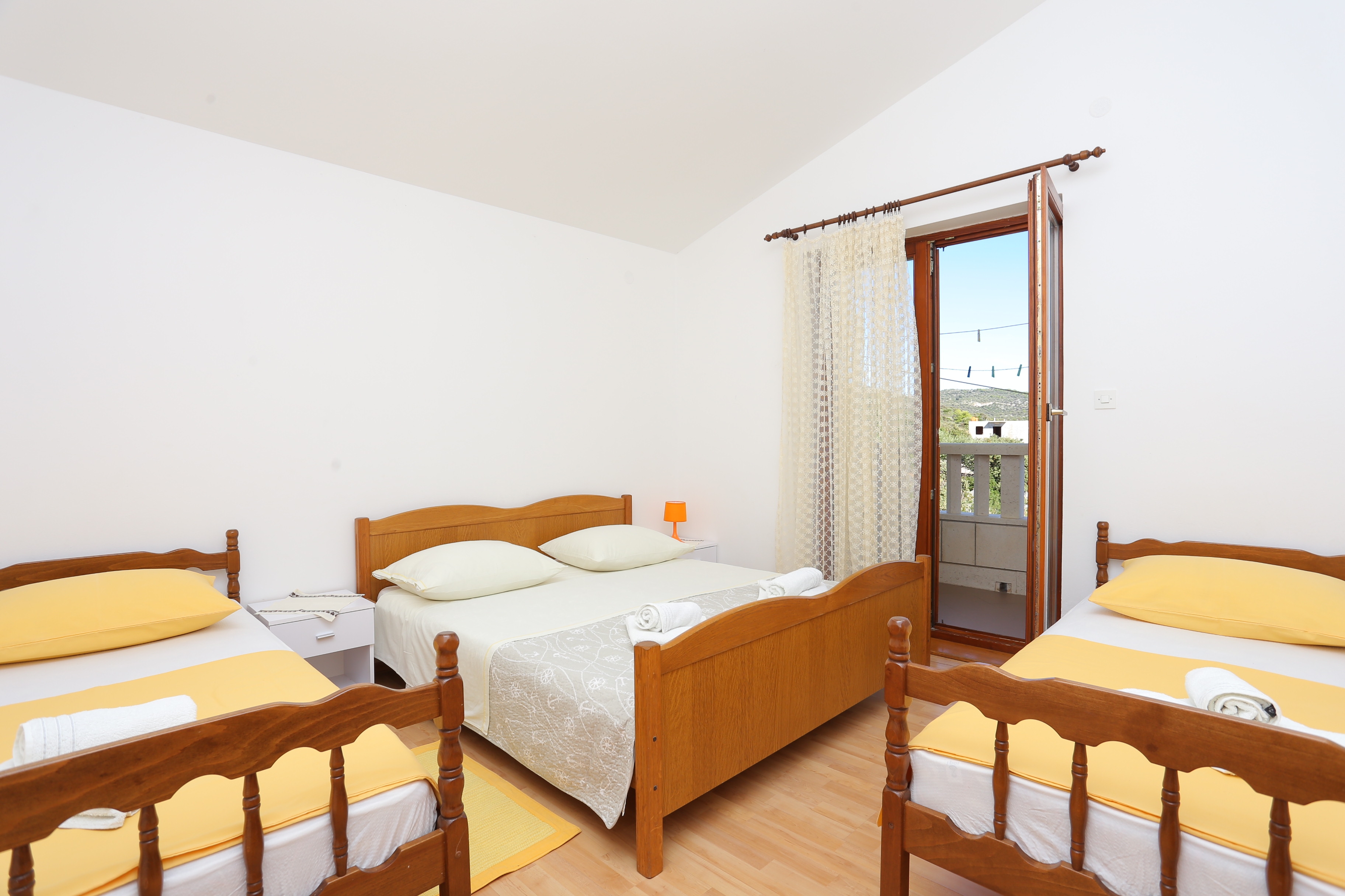 Top Rogoznica Oštrička luka Top Rogoznica Oštrička luka