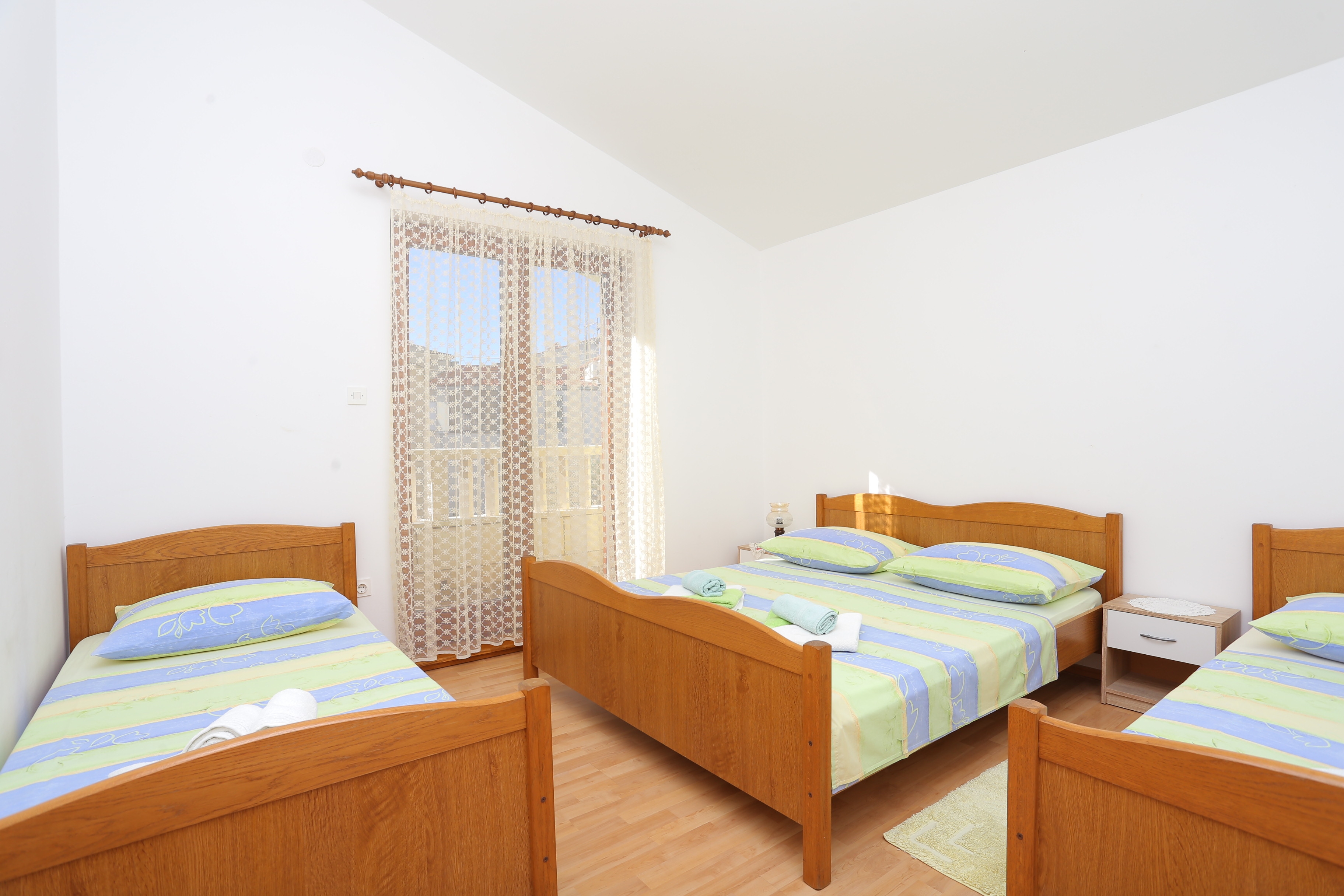 Top Rogoznica Oštrička luka Top Rogoznica Oštrička luka