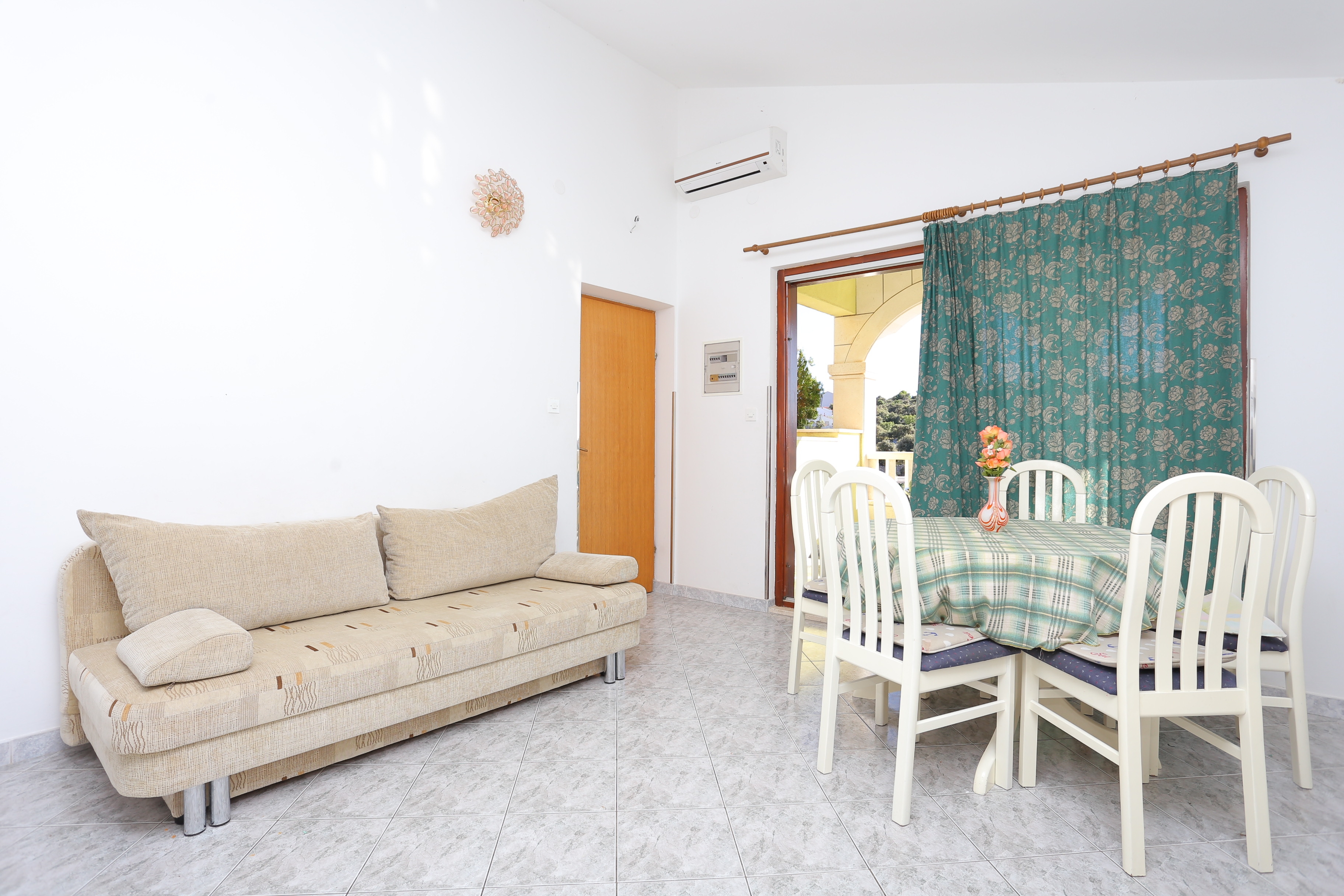 Top Rogoznica Oštrička luka Top Rogoznica Oštrička luka