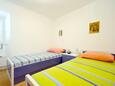 Sumartin, Dormitorio 2 in the apartment, (pet friendly) y WiFi.