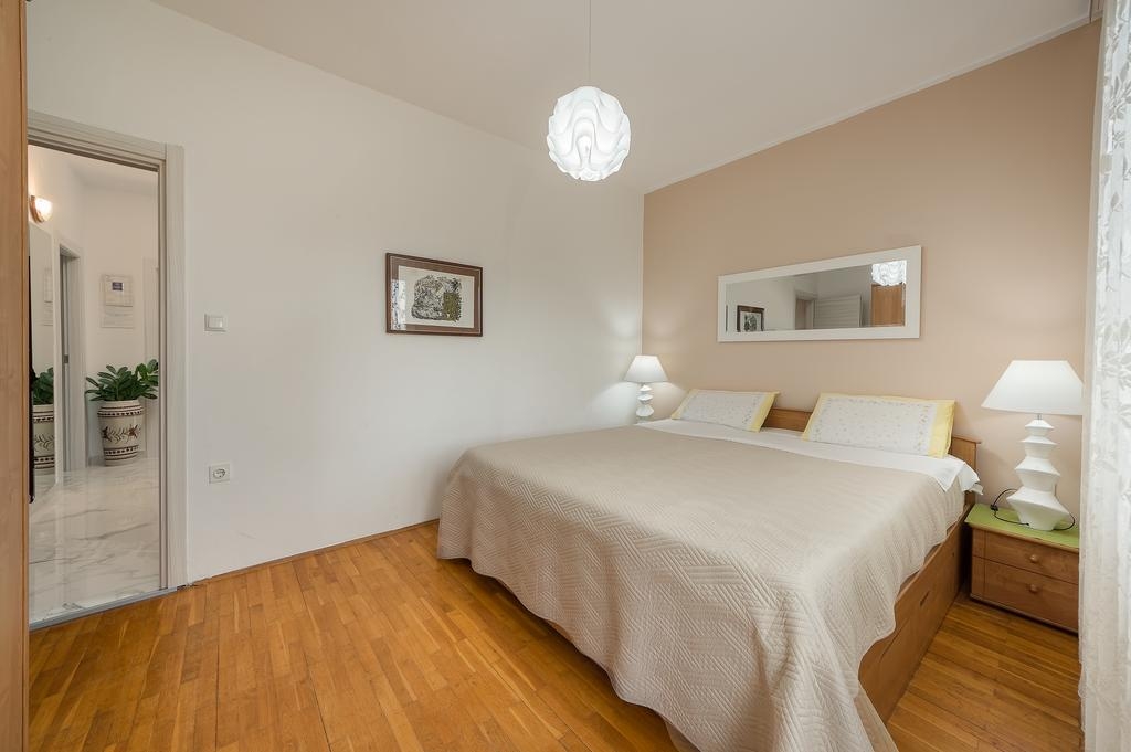 Two bedroom apartment with terrace Banjole, Pula  A-a