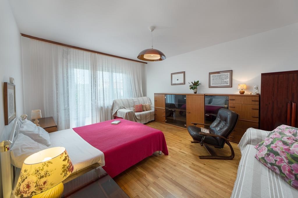 Two bedroom apartment with terrace Banjole, Pula  A-a