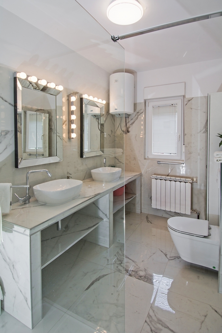 Two bedroom apartment with terrace Banjole, Pula  A-b